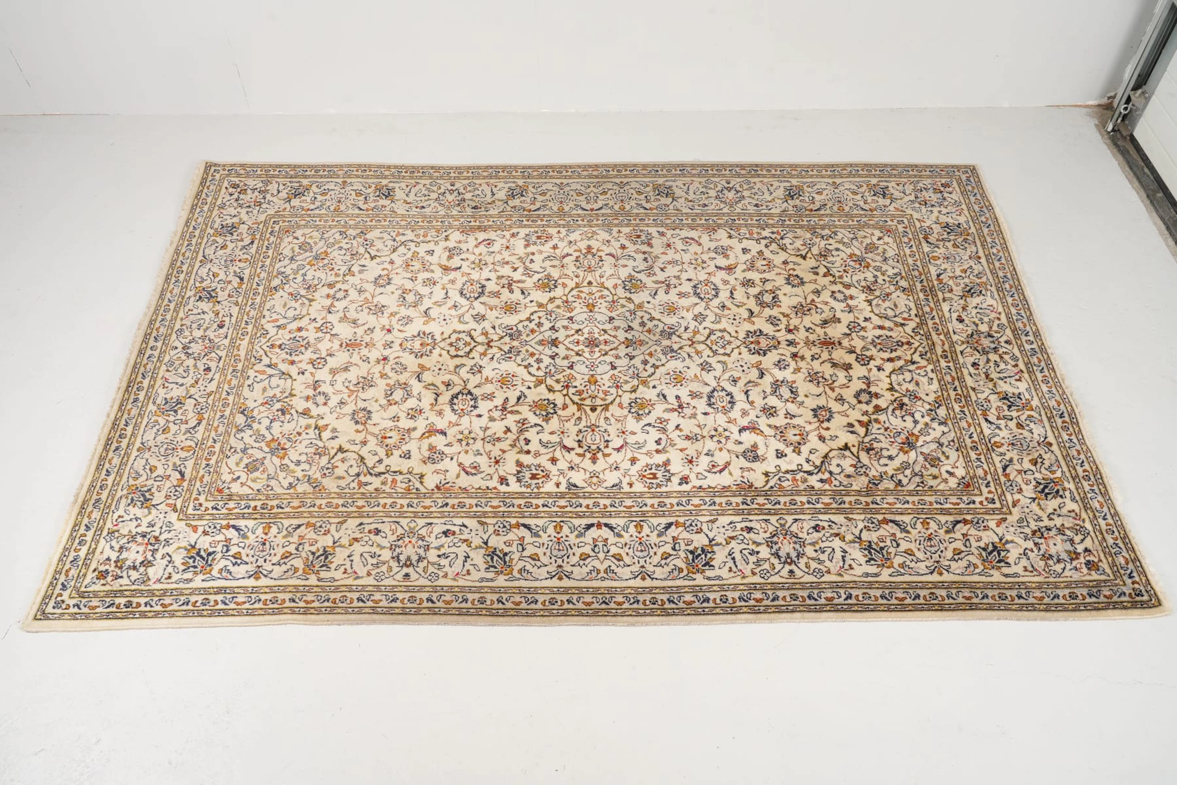 MATTA, orient, Keshan, 297x197