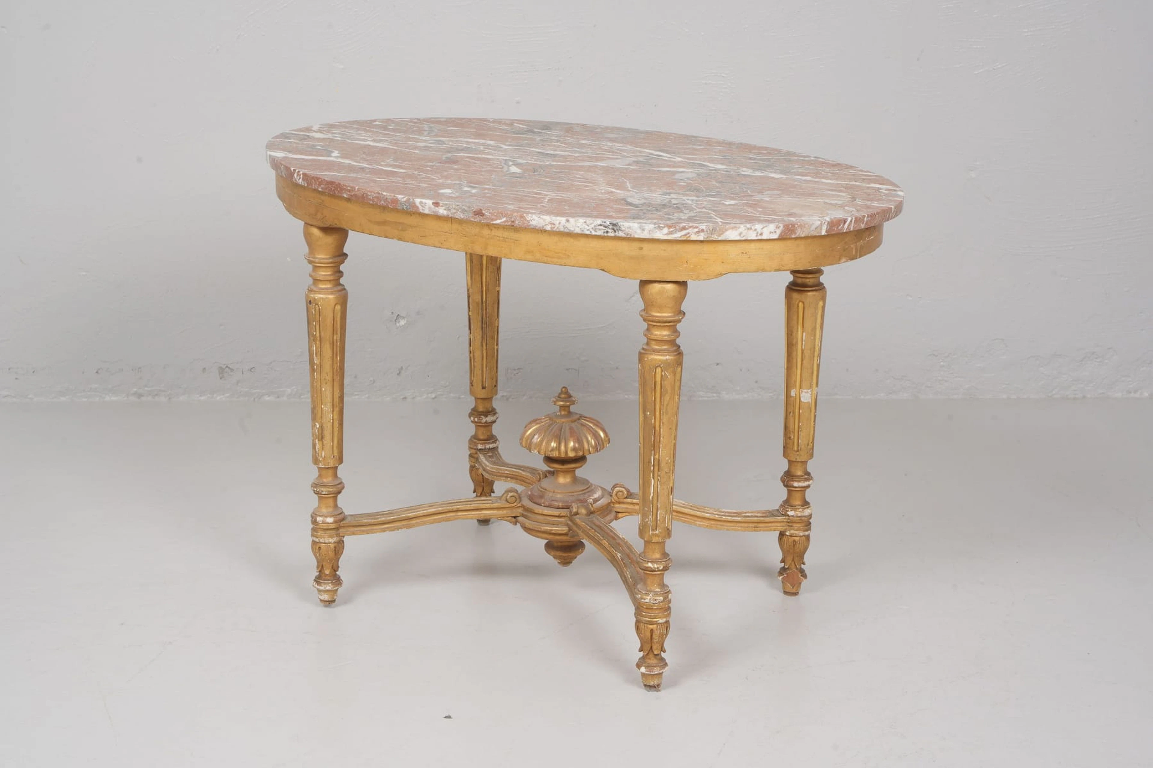 SALONGSBORD, med marmorskiva, gustaviansk stil, 1900-talets förra hälft