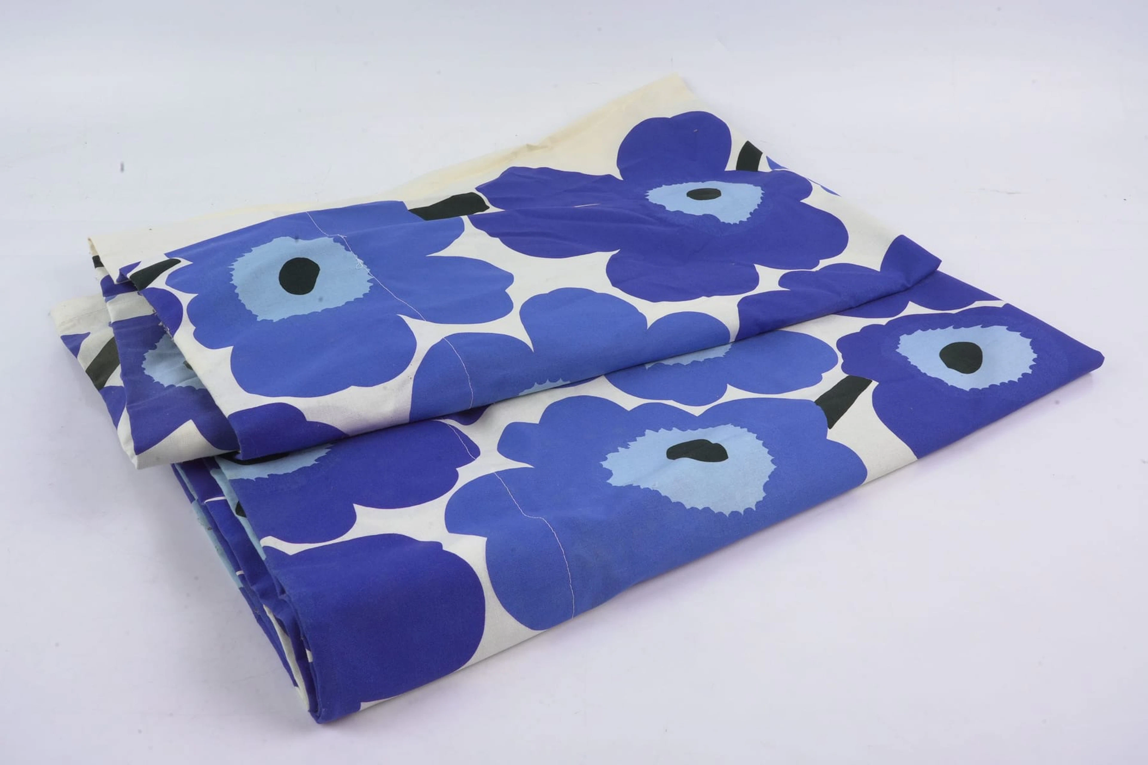MAIJA ISOLA, gardinlängder, ett par, "Unikko", Marimekko, Finland