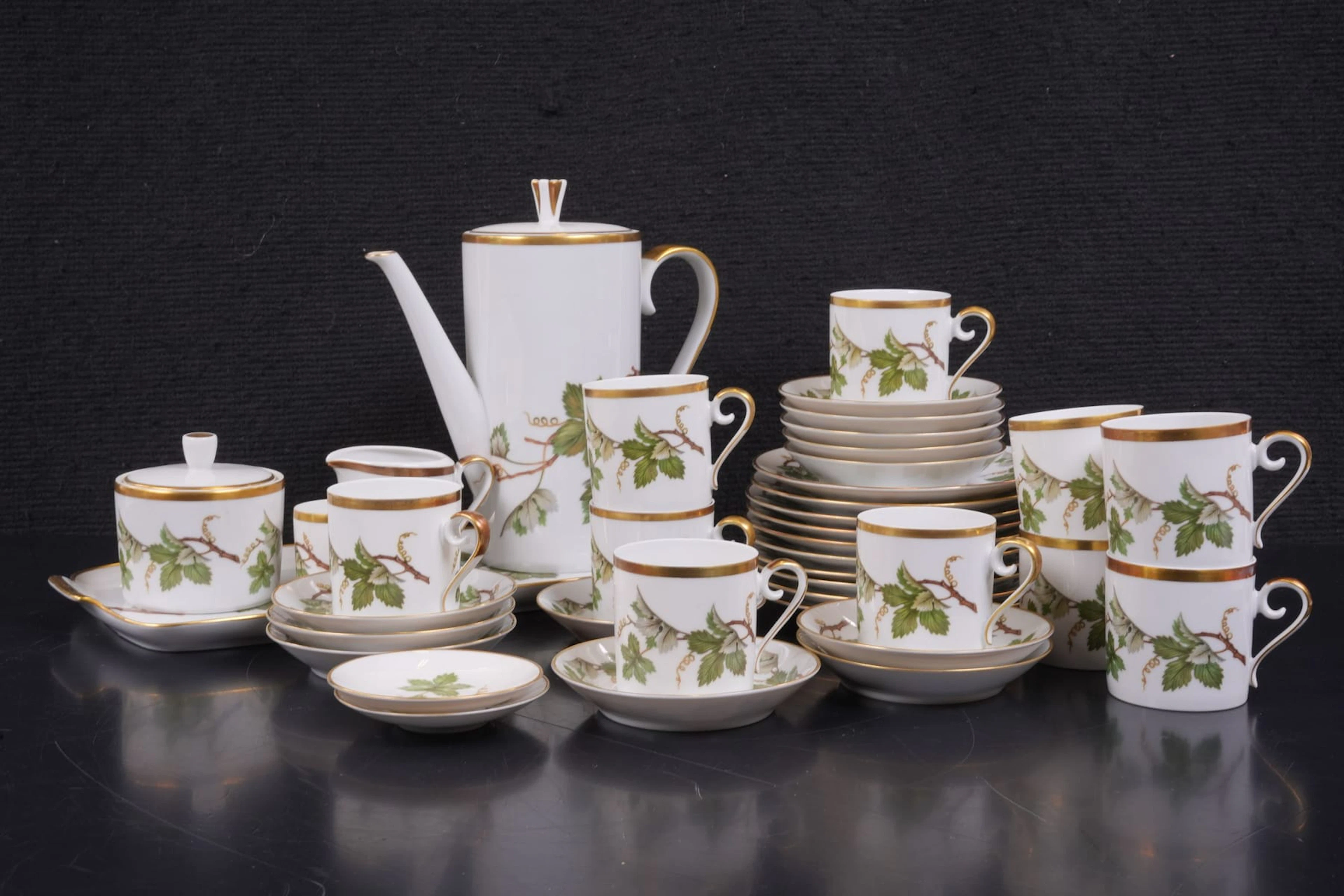 KAFFESERVISDELAR, 28 delar, "Vinranka", Hackefors
