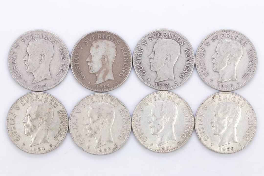 MYNT, 8 st, silver, två kronor, Gustaf V, 800/1000, 1910-1939