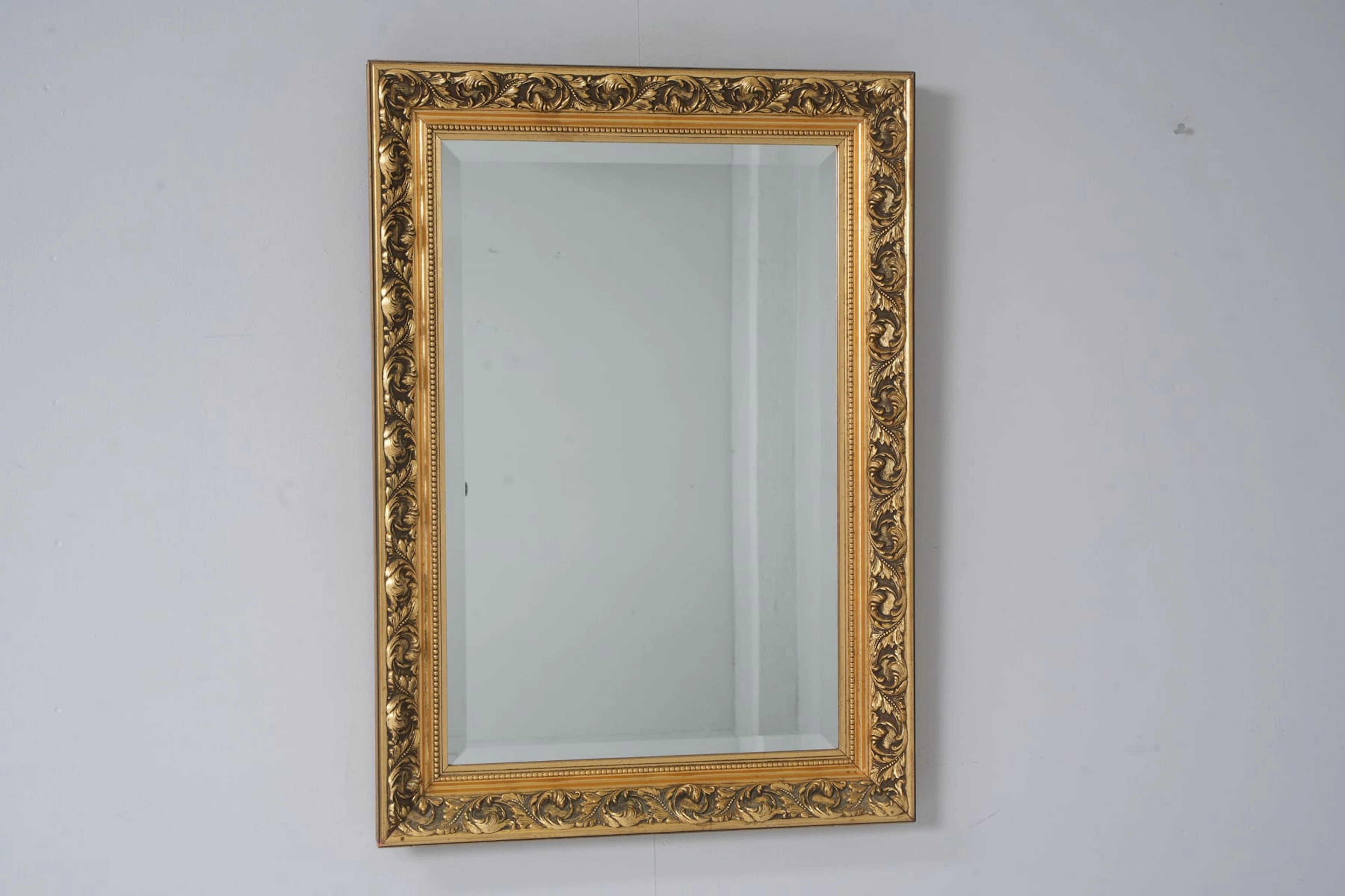 SPEGEL, förgylld, gustaviansk stil, A.W. Morris Repro, 1900/2000-tal