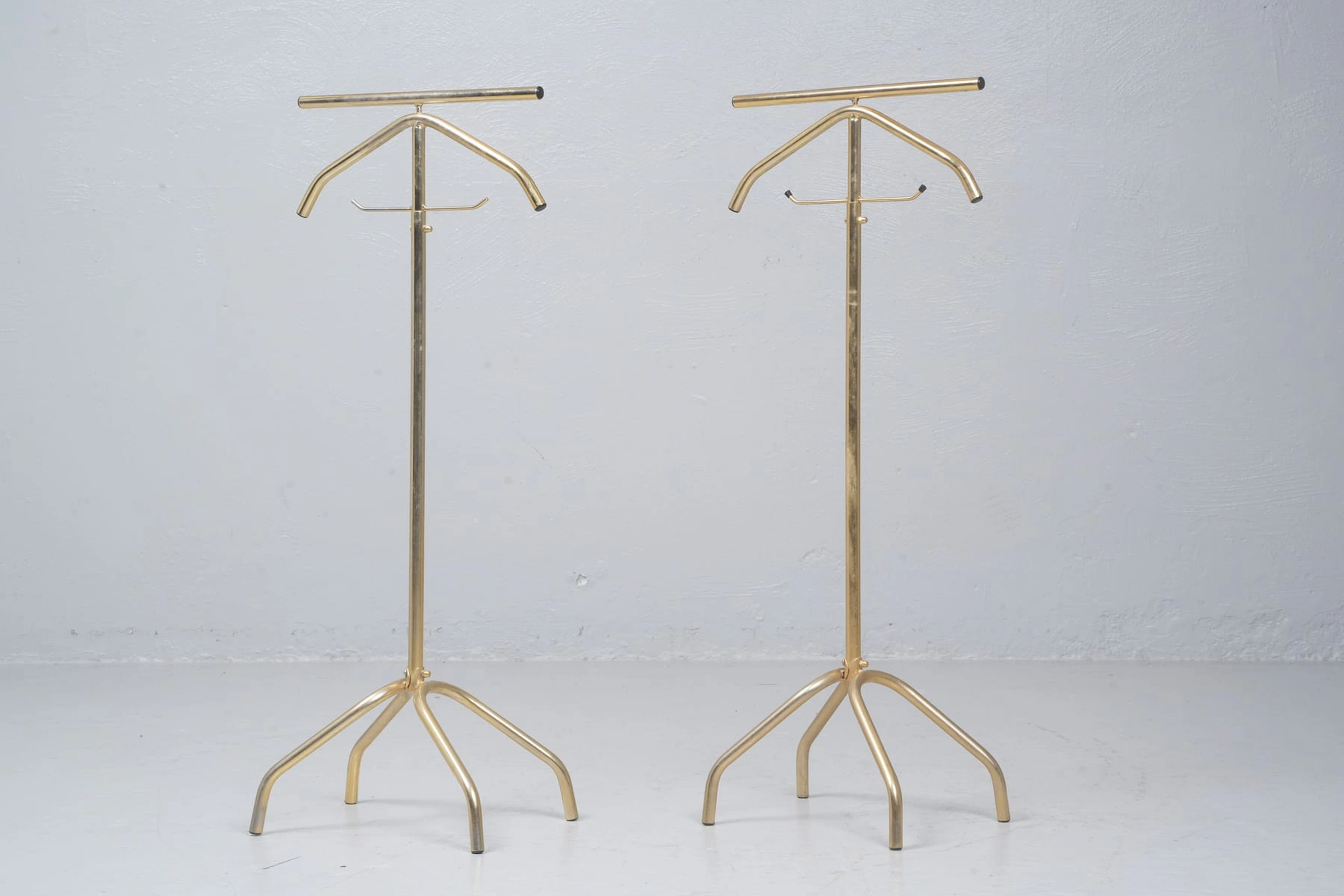 HERRBETJÄNTER, ett par, gulmetall, 1990/2000-tal