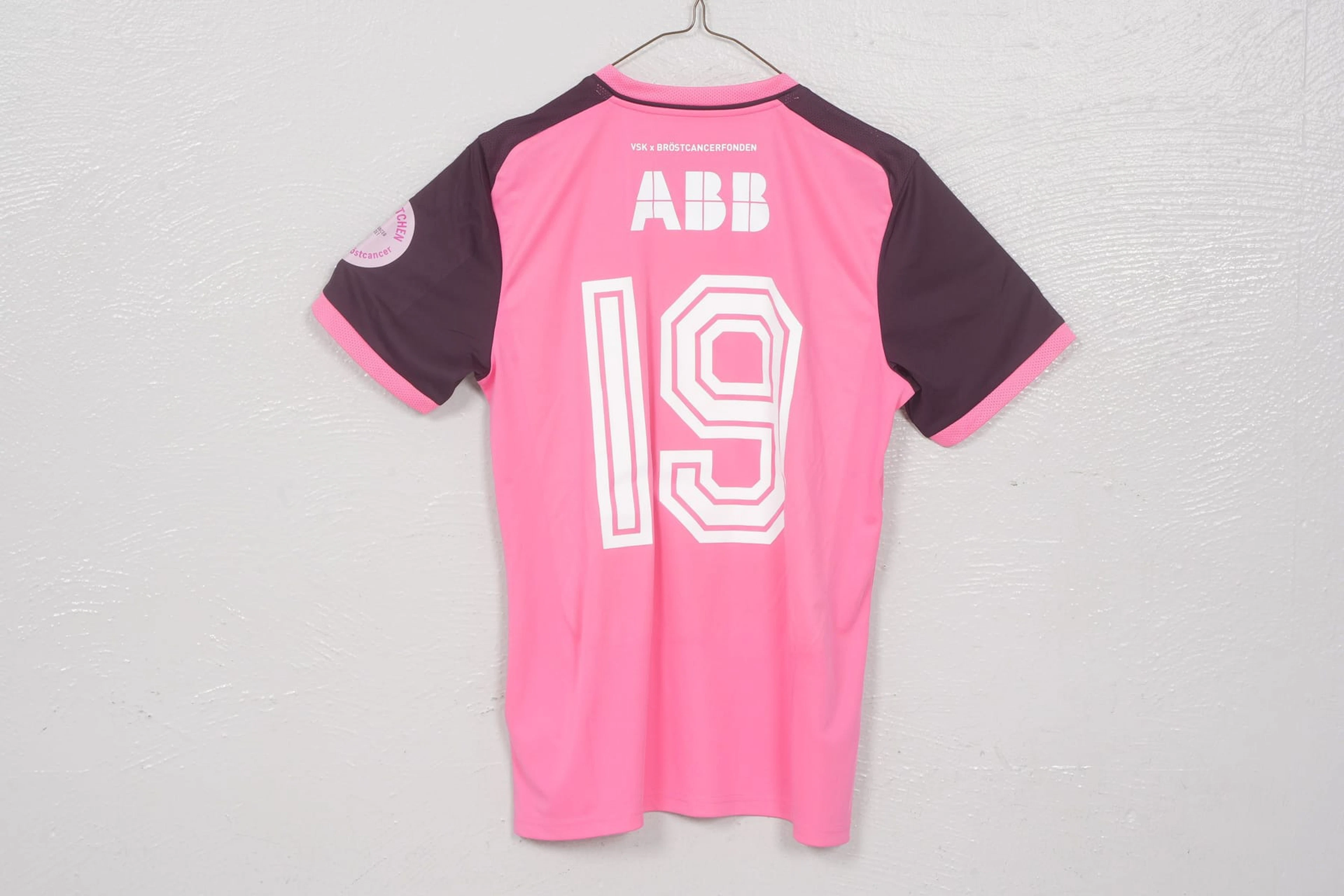 TESSA LUNDÉN, matchtröja, (M), "Rosa matchen", VSK Fotboll, 2026