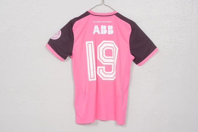 TESSA LUNDÉN, matchtröja, (M), "Rosa matchen", VSK Fotboll, 2026