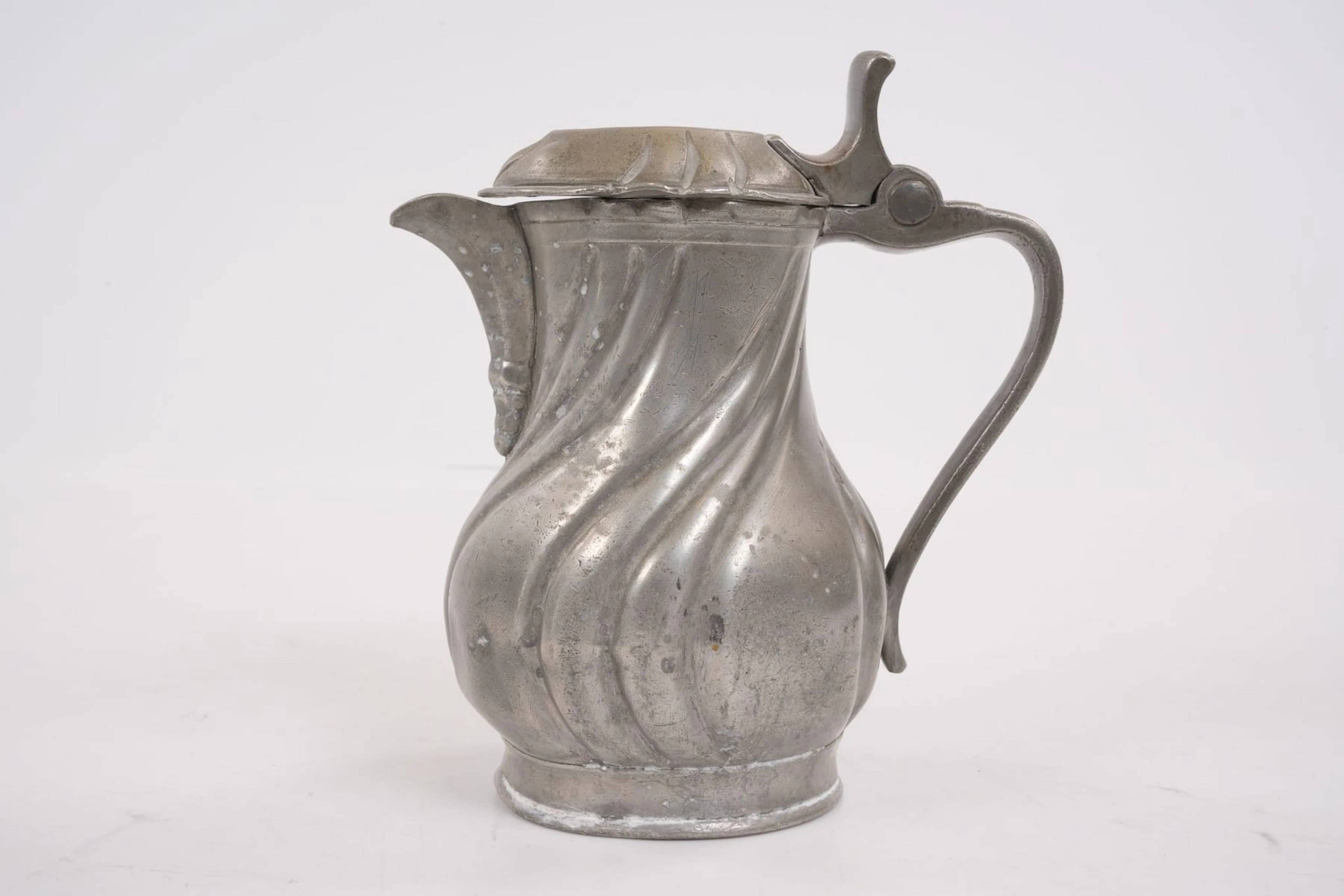 KANNA, tenn, A Lille, Lefebvre, möjligen Frankrike, rokokostil, 1800-talets
