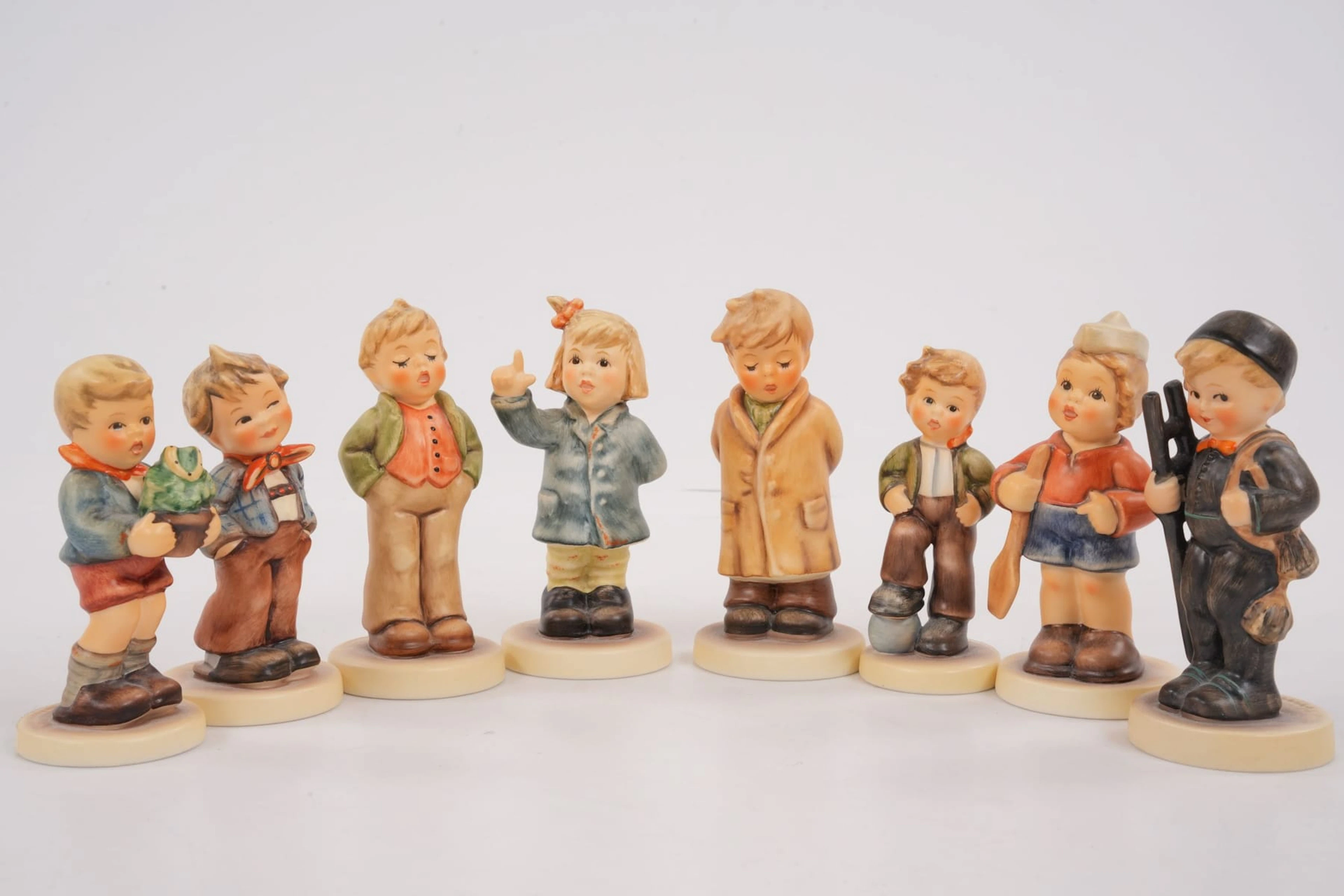 FIGURINER, 8 st, Goebel, MJ Hummel, Tyskland