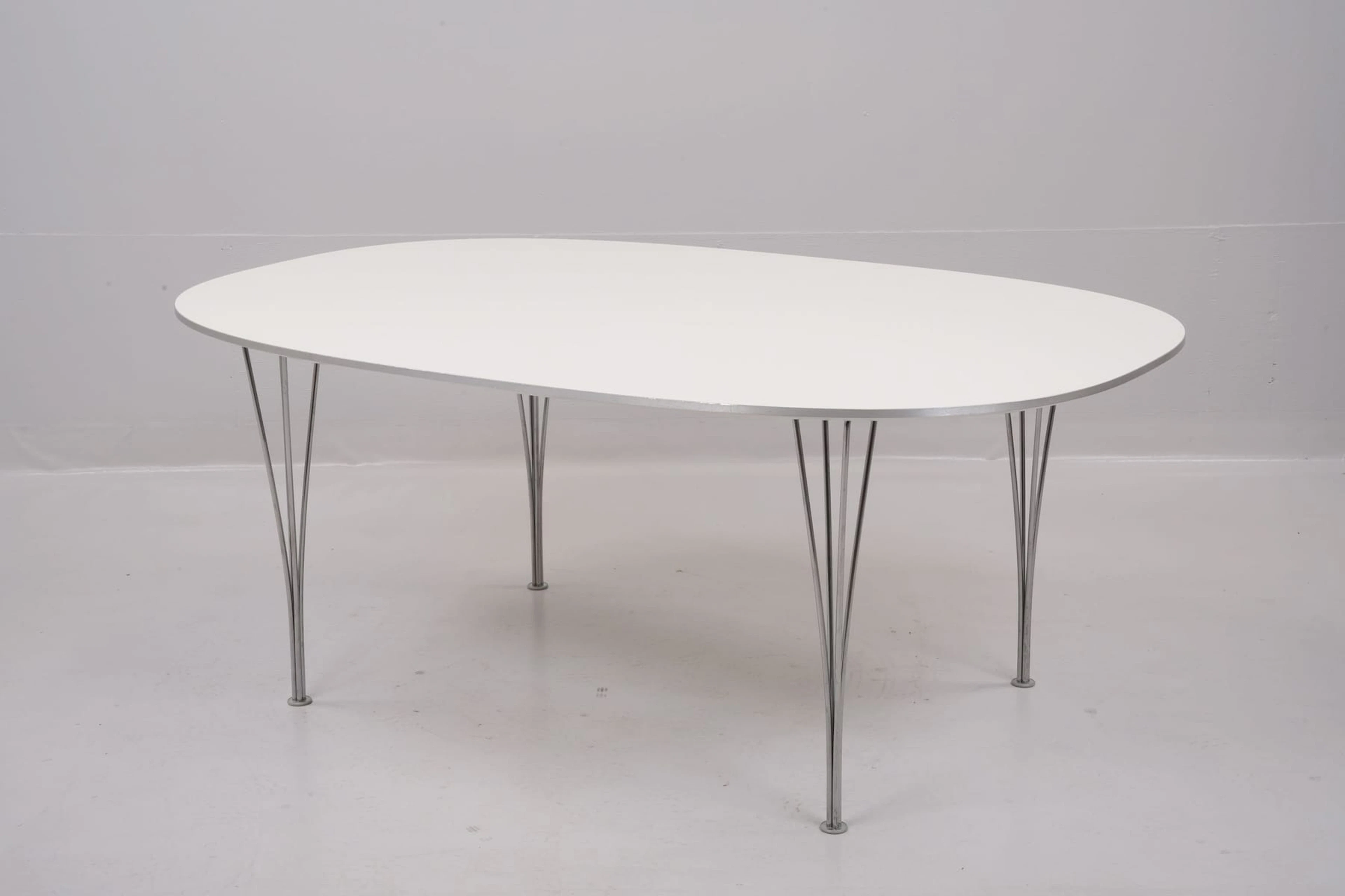 BRUNO MATHSSON & PIET HEIN, matbord, "Superellips", Fritz Hansen, Danmark