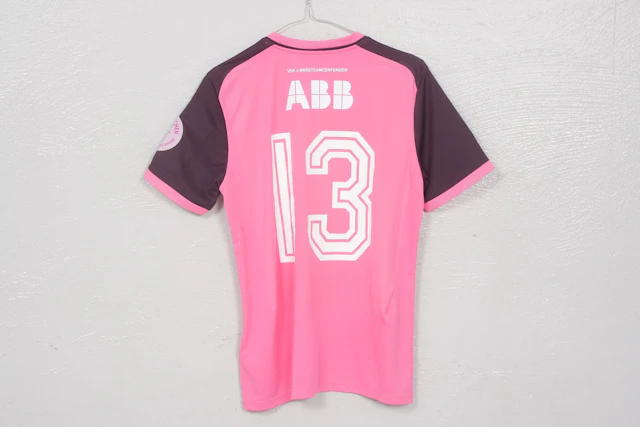 INES WIDÉN, matchtröja, (M), "Rosa matchen", VSK Fotboll, 2026