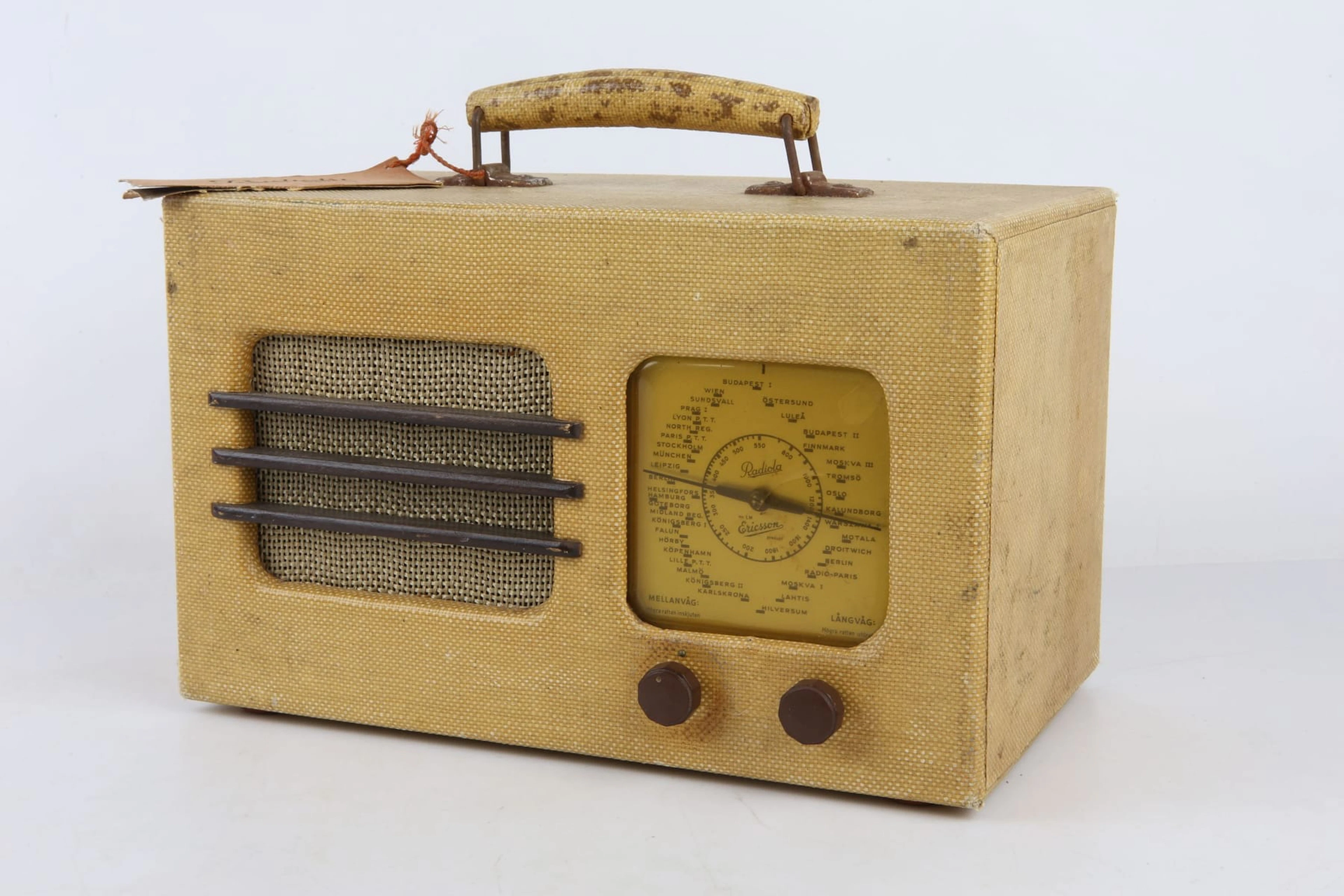 RADIO, Radiola "401 BAT", 1940-tal