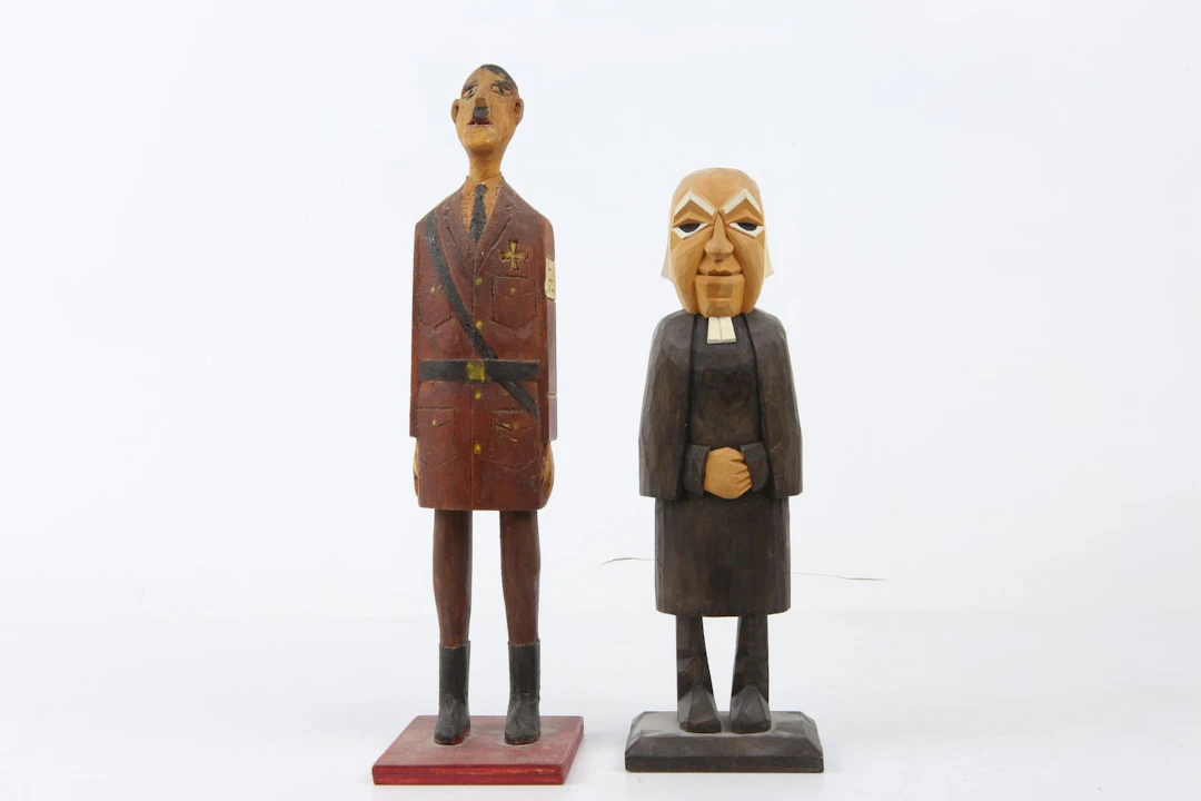 FIGURINER, 2 st, Hitler resp. Präst