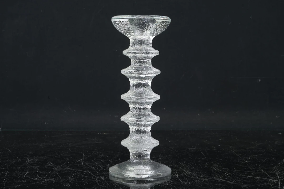 TIMO SARPANEVA (1926-2006), ljusstake, "Festivo", Iittala
