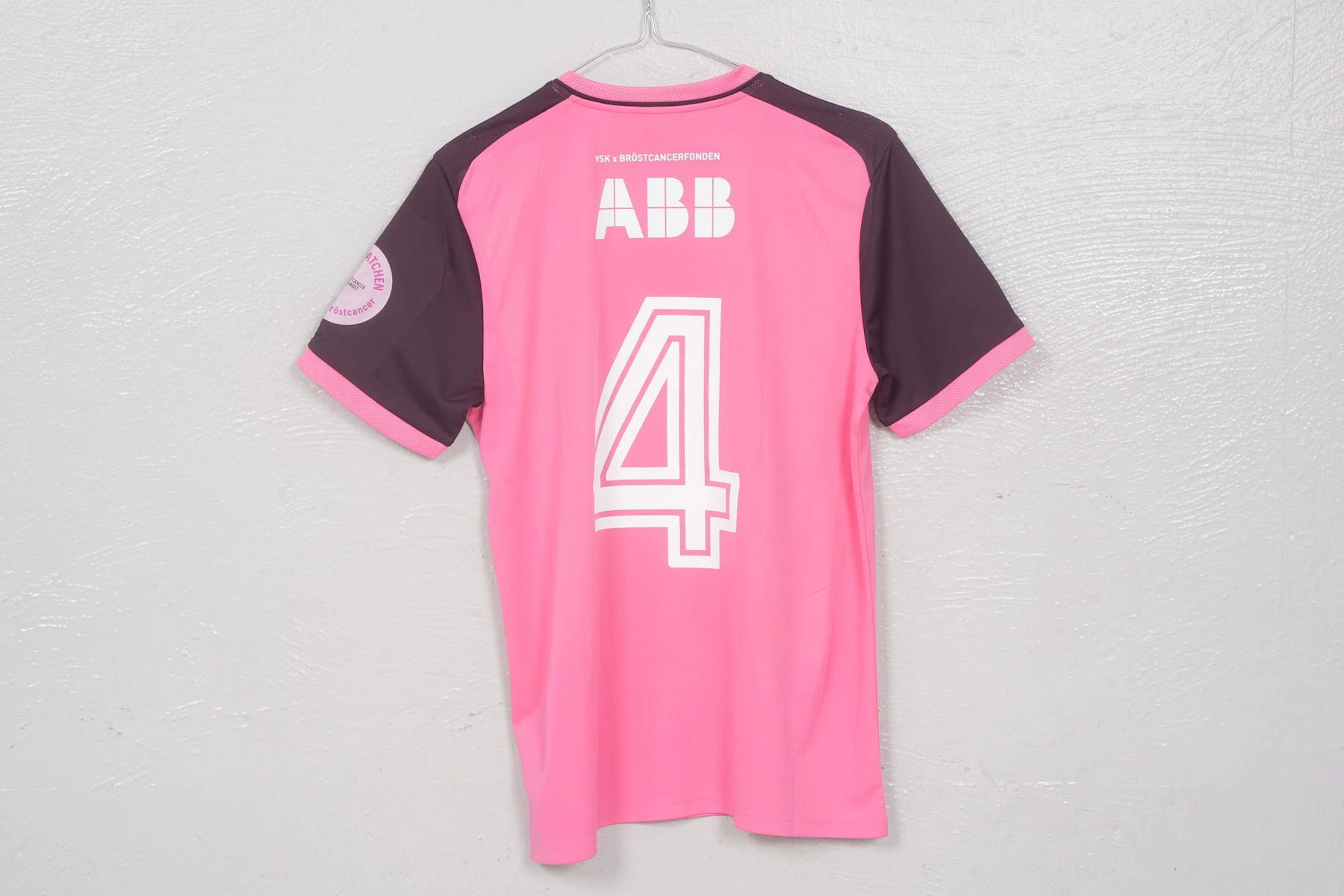 MATILDA ERIHOLM, , matchtröja, (M), "Rosa matchen", VSK Fotboll, 2026