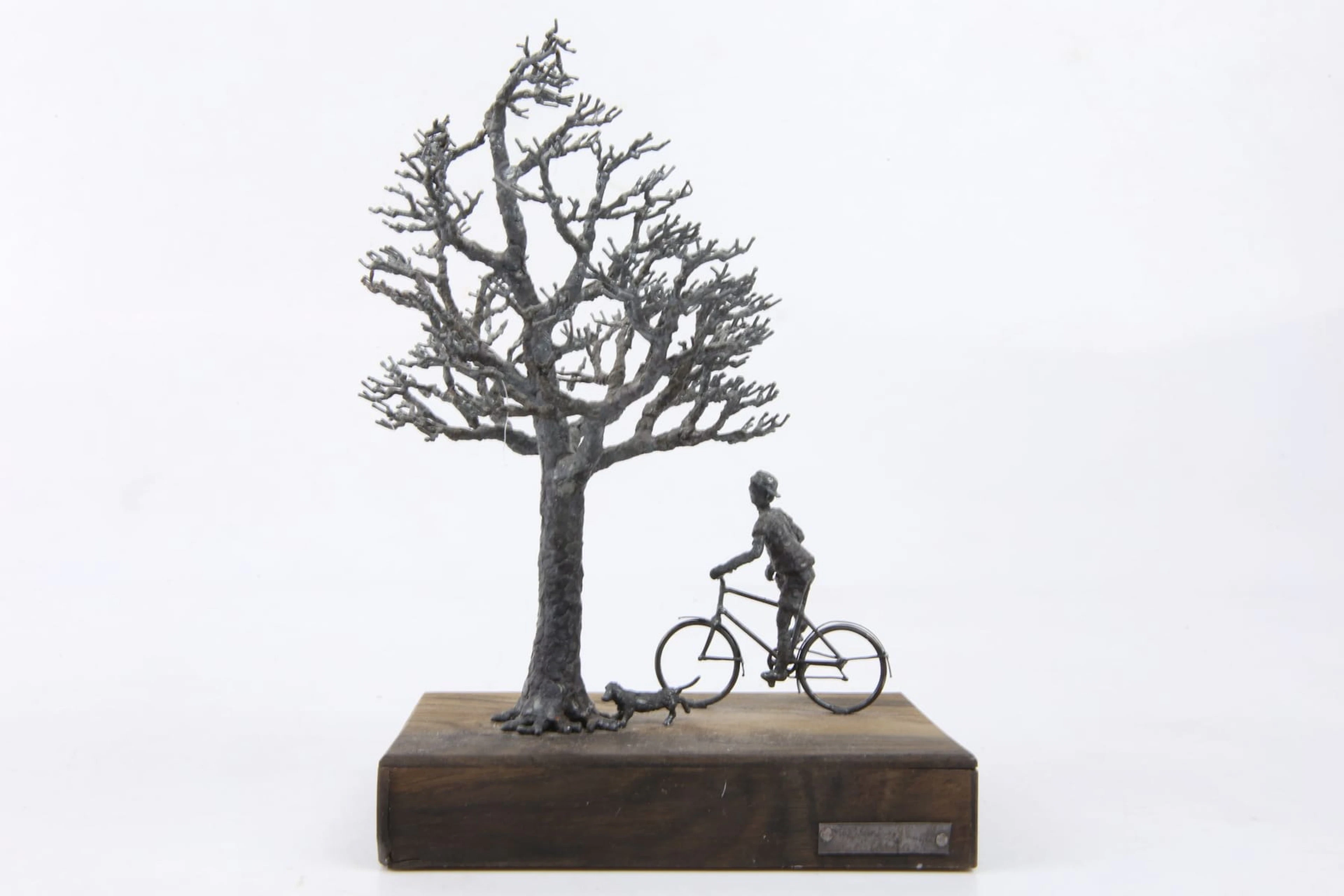 SVEN-ÅKE EKBERG (1946), skulptur, på sockel, "Taxfri"