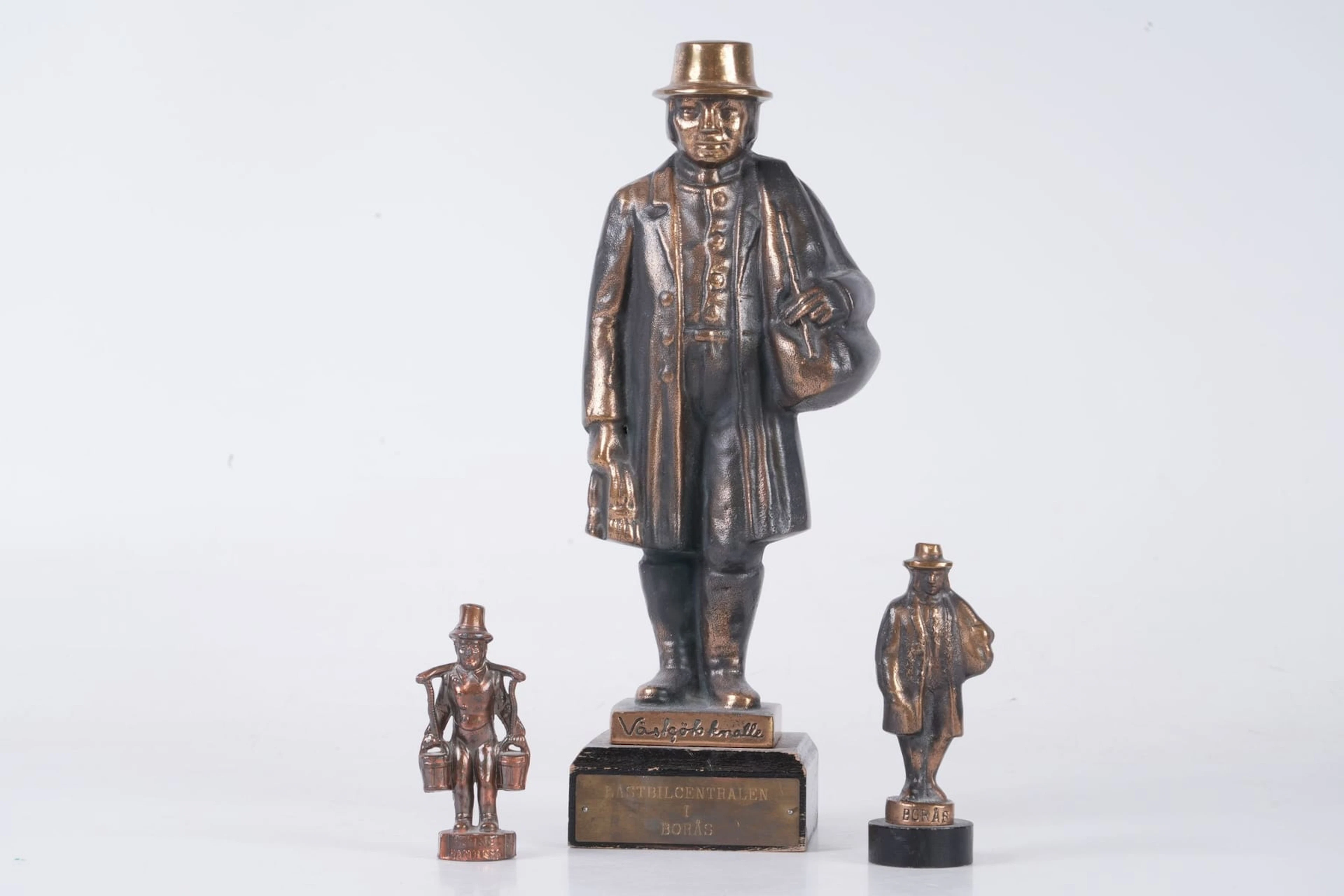 FIGURINER, 3 st, bl.a. "Västgötaknallen"
