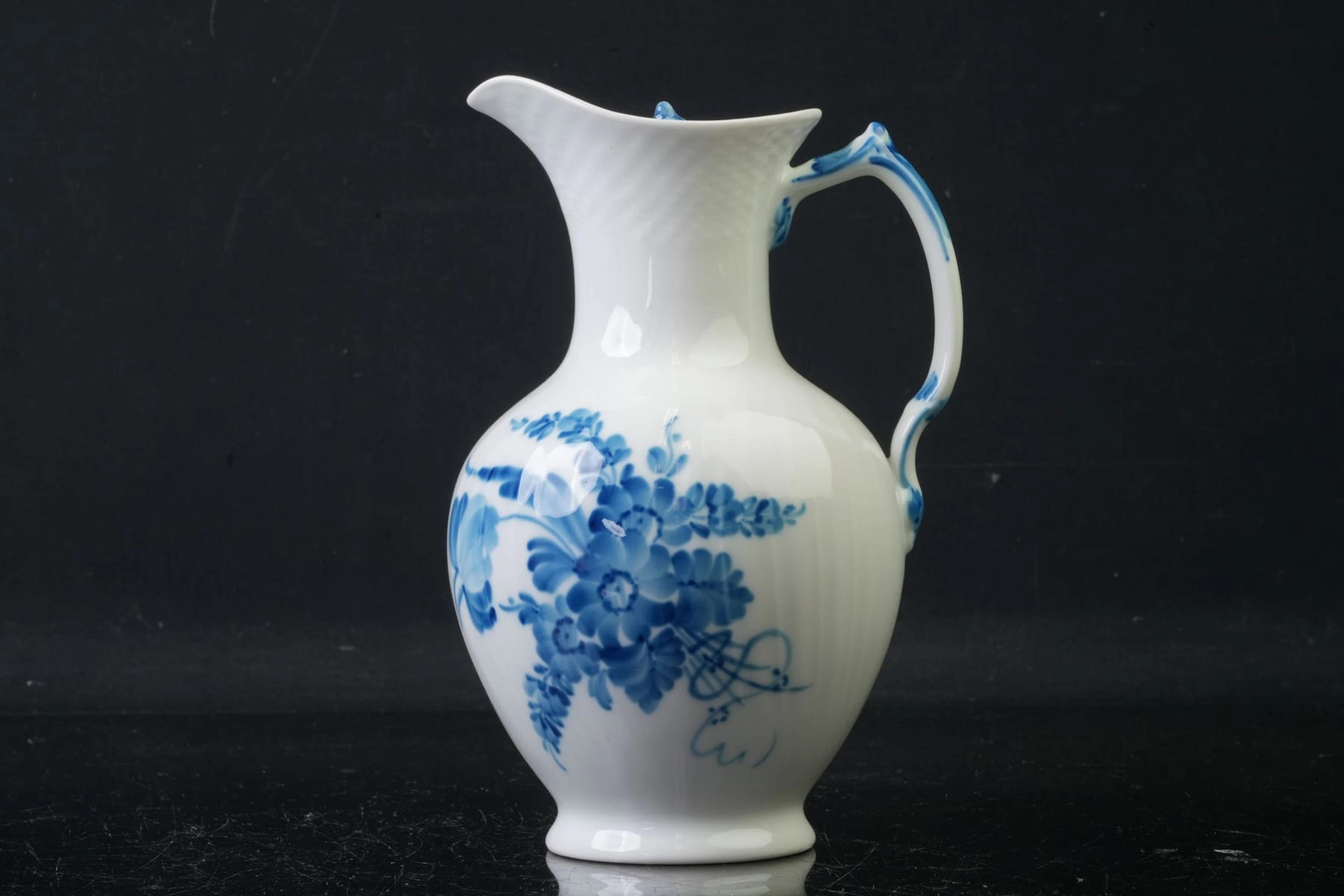 KANNA, "Blå blomst", Royal Copenhagen