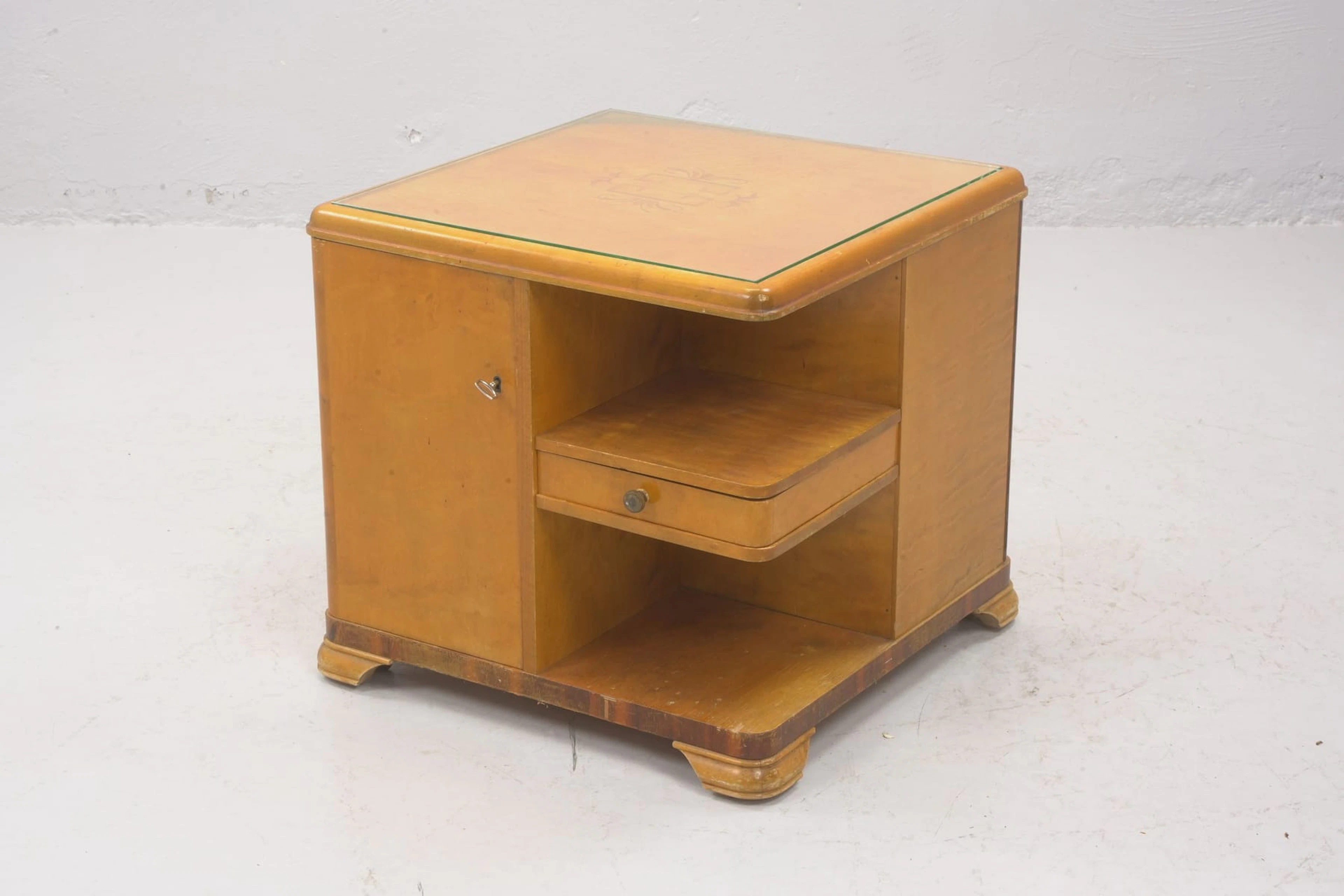 RÖKBORD, björk, 1920/1930-tal