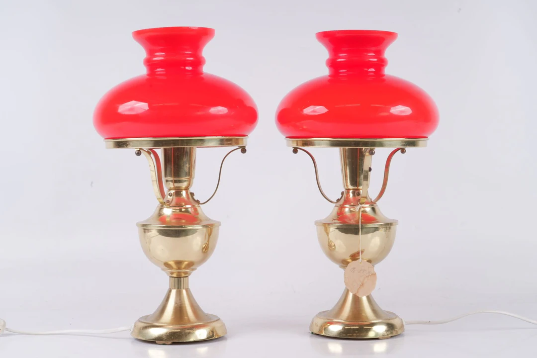 BORDSLAMPA, ett par, mässing, EWÅ, Värnamo. 1900-tal