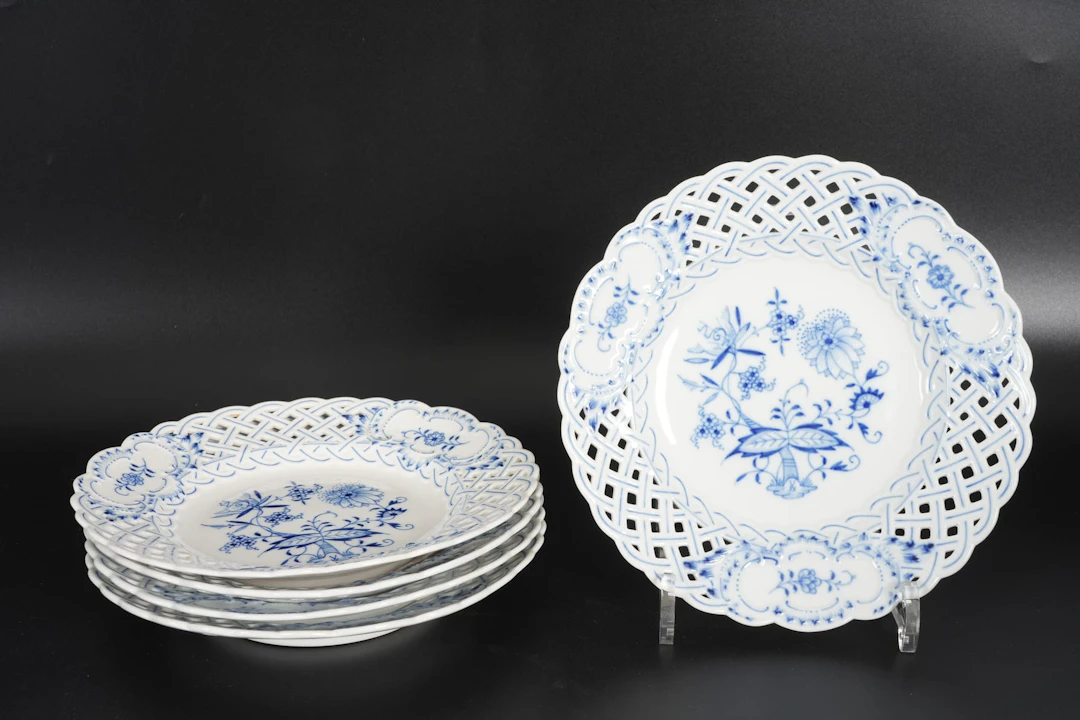 FAT, 5 st, genombruten dekor, Lökmönstret, Meissen, Tyskland