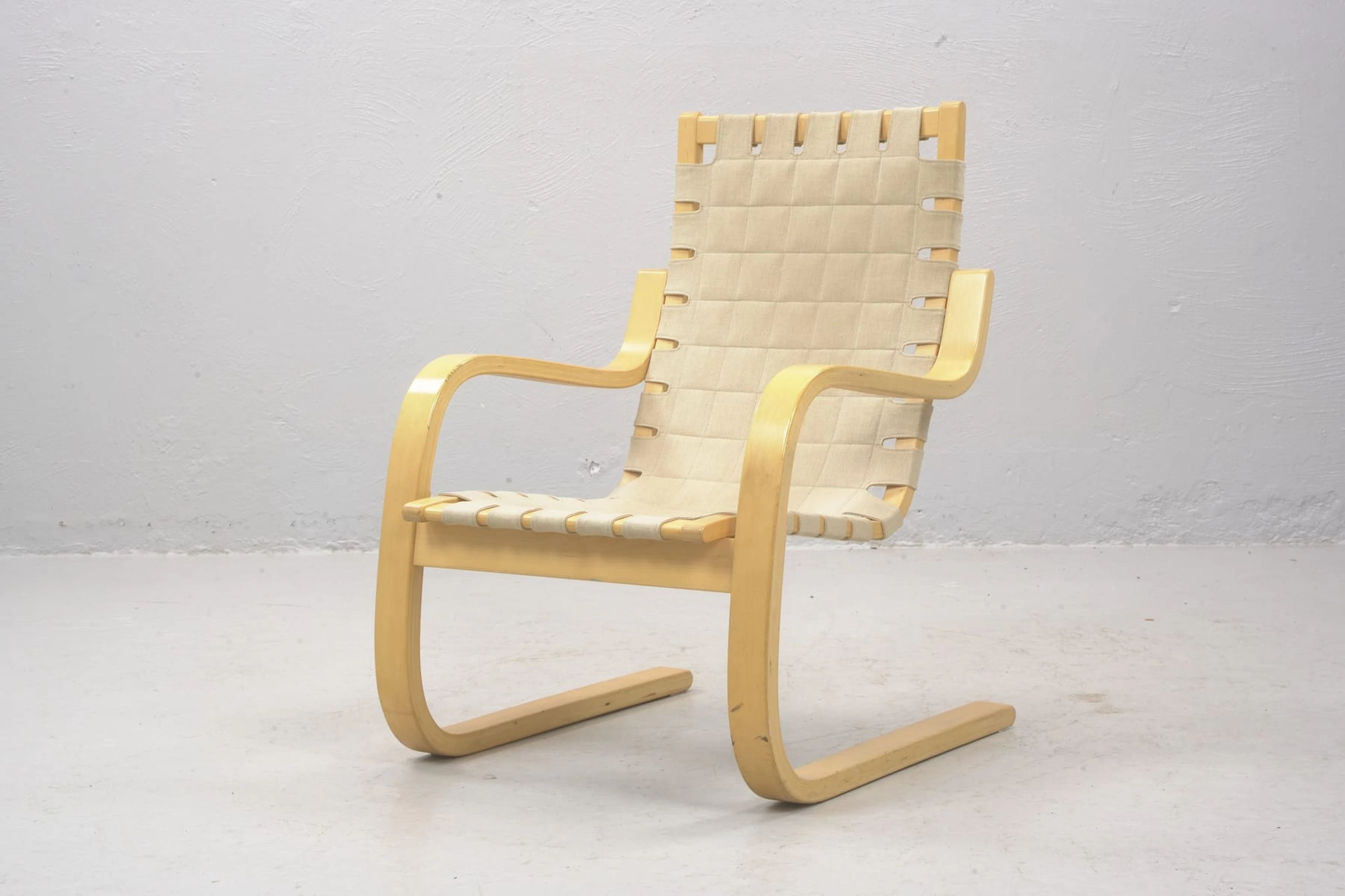 ALVAR AALTO (1898-1976), fåtölj, modell 406, Artek, Finland