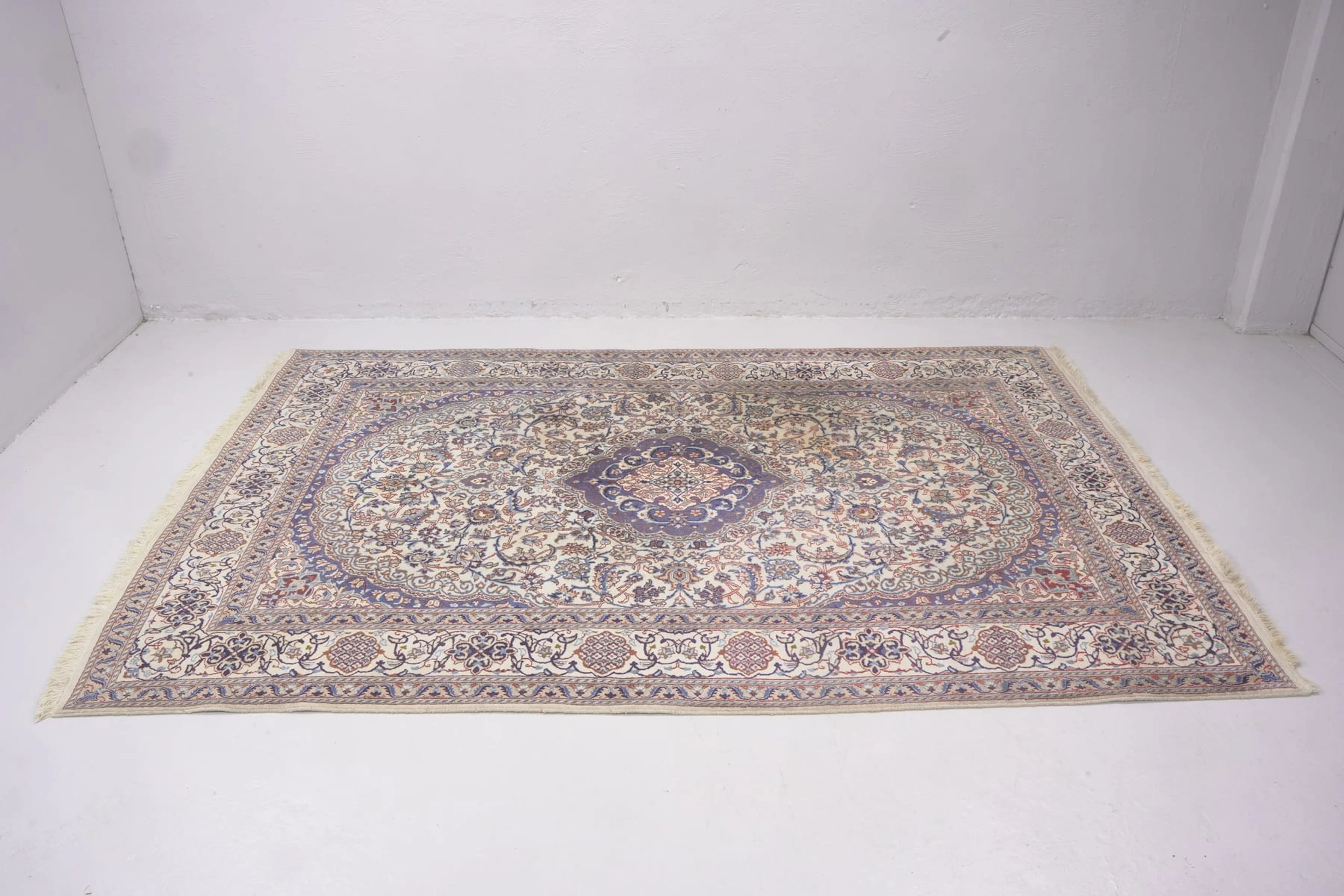 MATTA, orient, Nain, Iran, 300x201