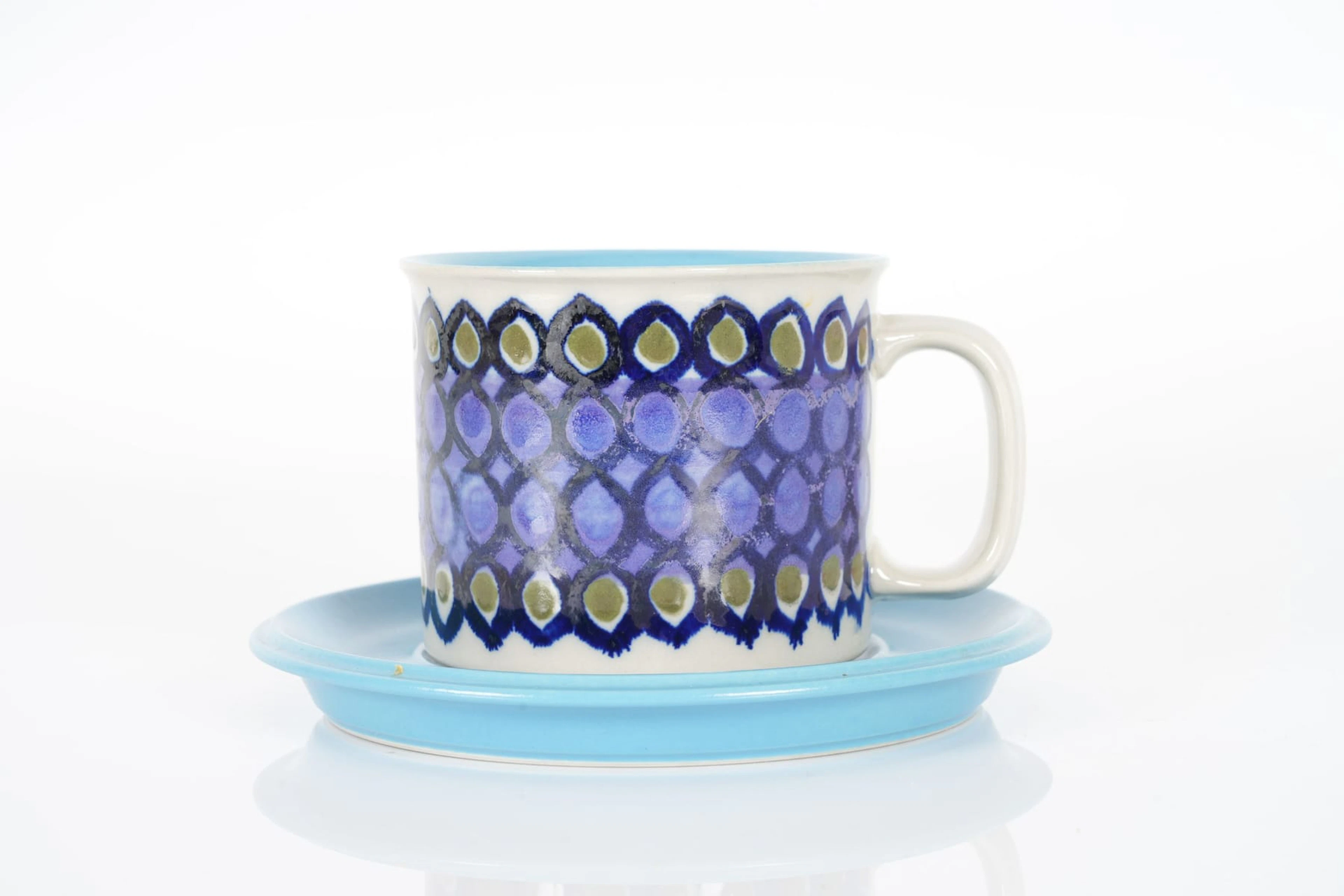 HILKKA-LIISA AHOLA (1920-2009), chokladmugg samt fat, stengods, Arabia