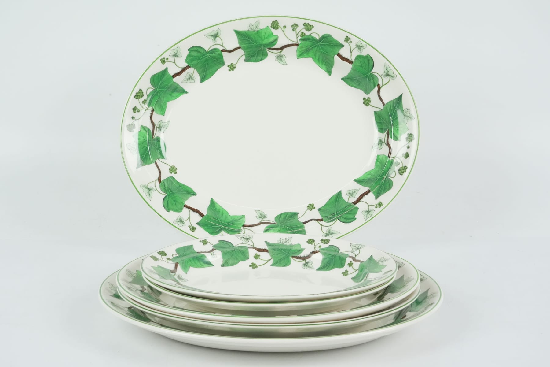 Auction price result for wedgwood napoleon ivy | Barnebys auction