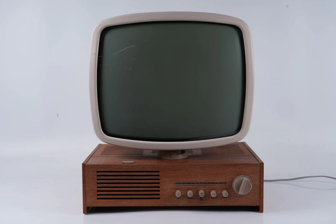 STIG LINDBERG (1916-1982), TV-apparat, "Lumavision", Luma, 1960-tal