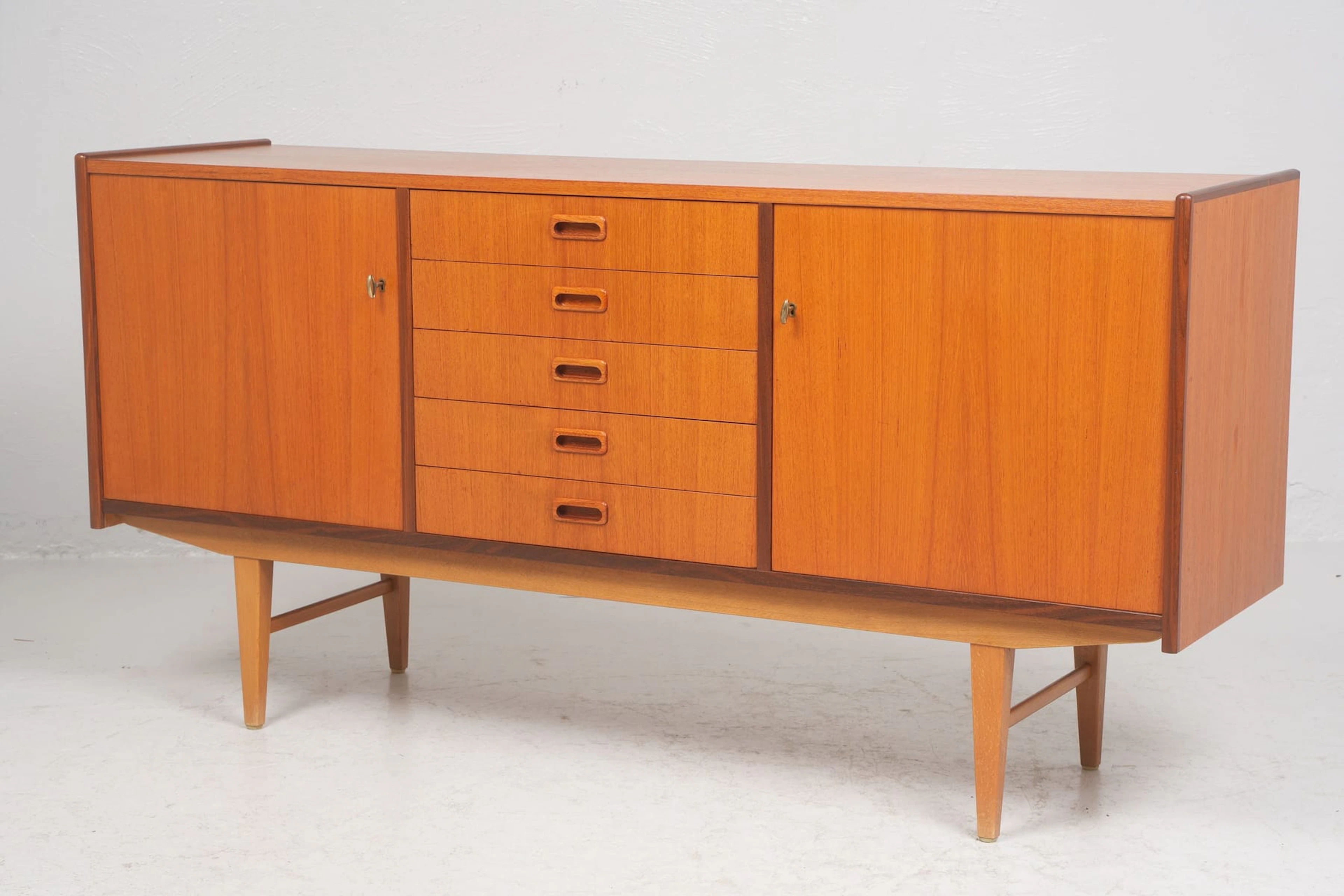 SIDEBOARD, teak, 1950/1960-tal