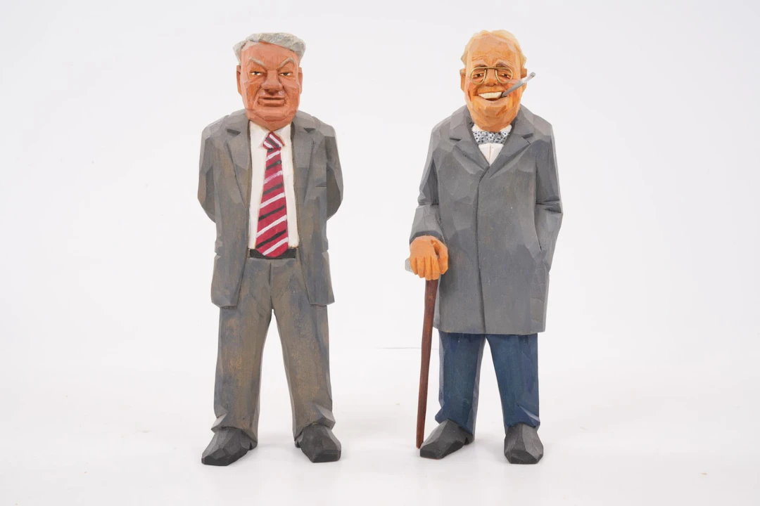 SVEN OCH URBAN GUNNARSSON, figuriner, 2 st, bemålade, skuret trä