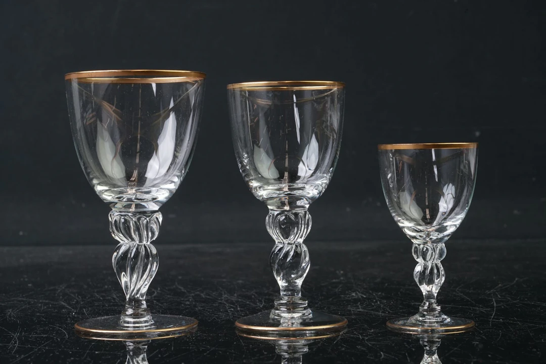 DEL av glasservis, 35 st, "Mågeglas / Måsen", Lyngby Glasbruk, Bing