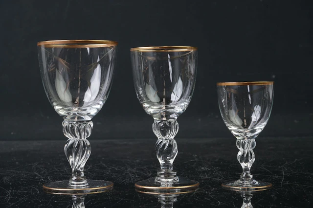 DEL av glasservis, 35 st, "Mågeglas / Måsen", Lyngby Glasbruk, Bing