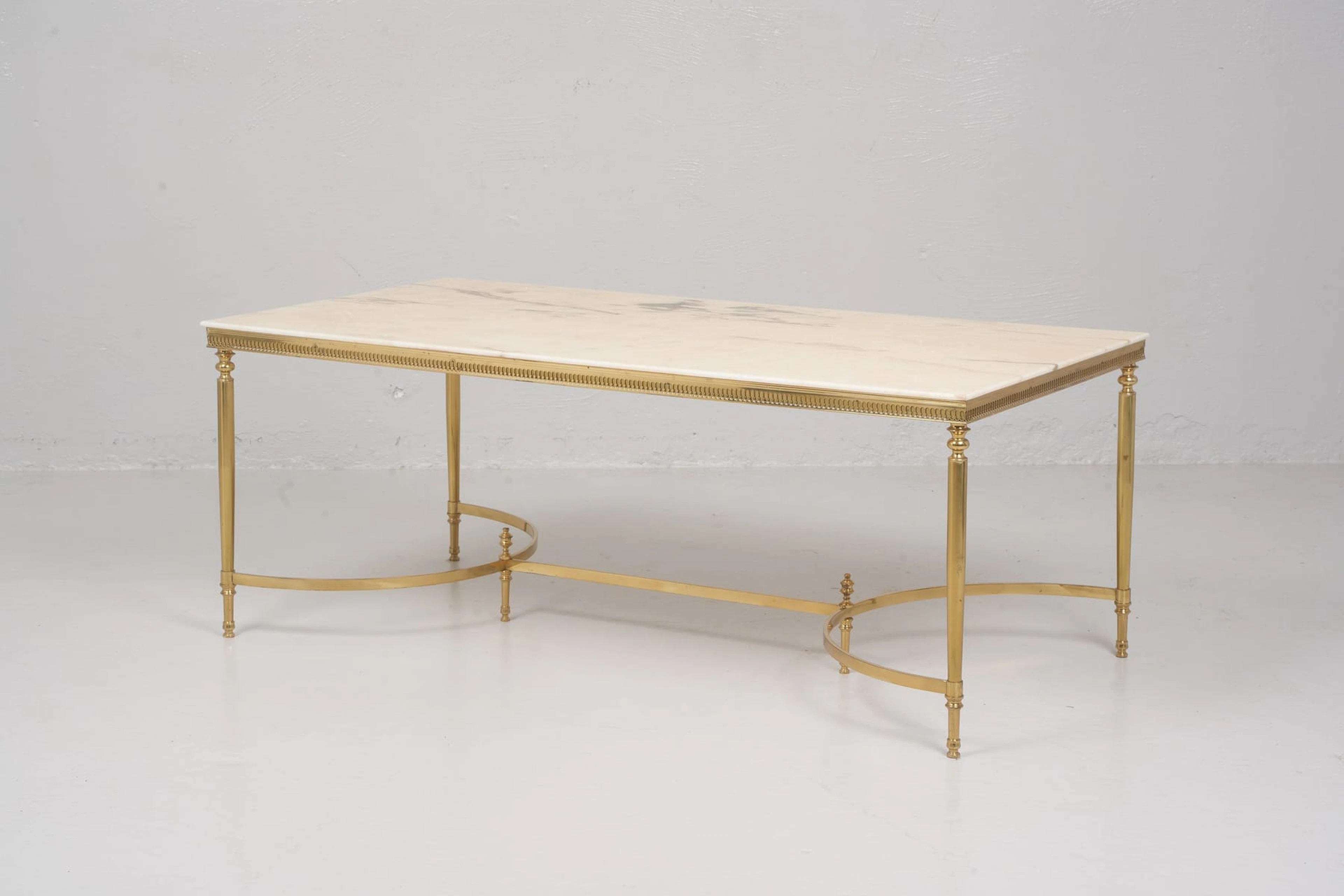 SOFFBORD med marmorskiva, mässing, 1900-talets andra hälft