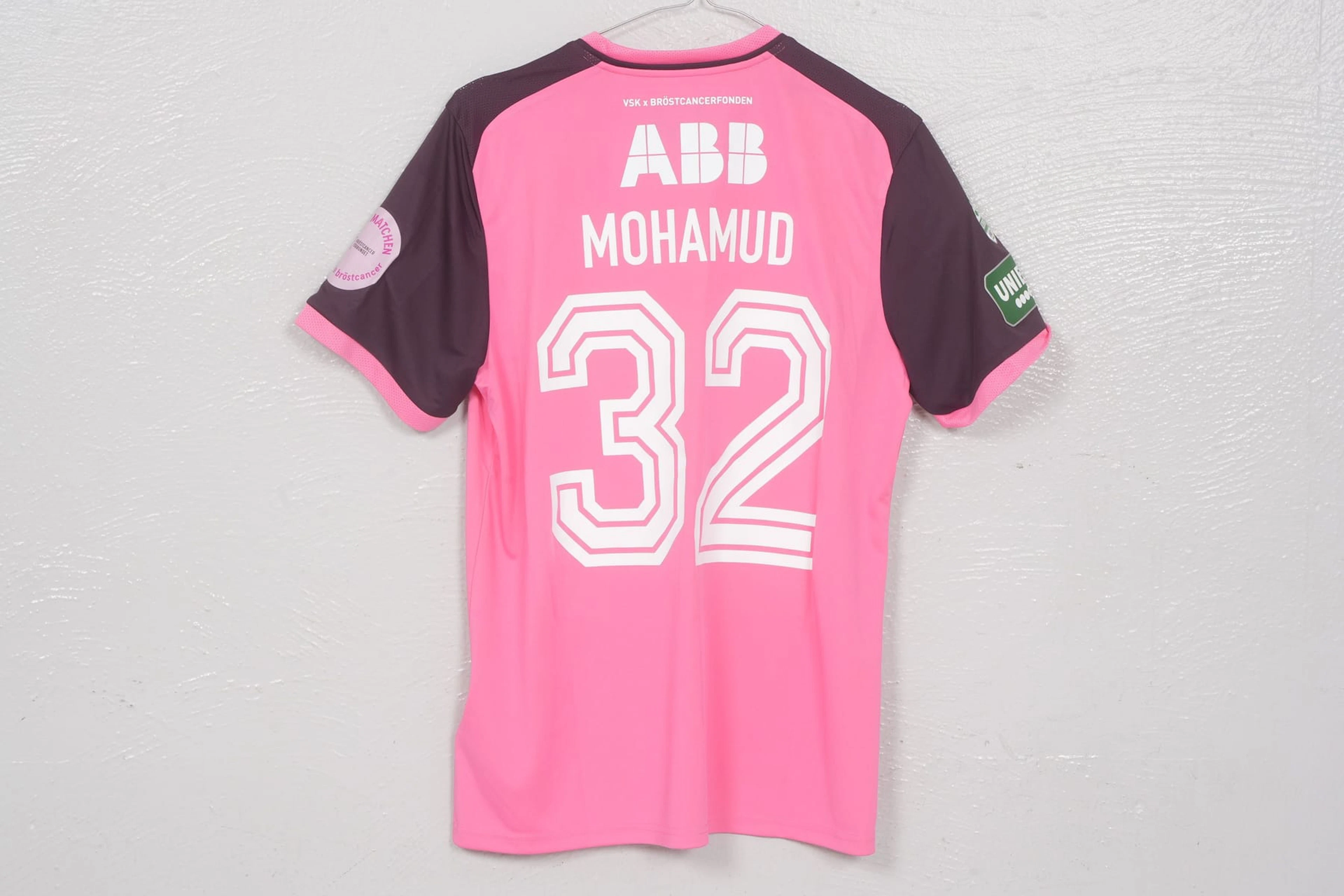 MUSAB ABDI MOHAMUD, matchtröja, (L), "Rosa matchen", VSK Fotboll, 2026