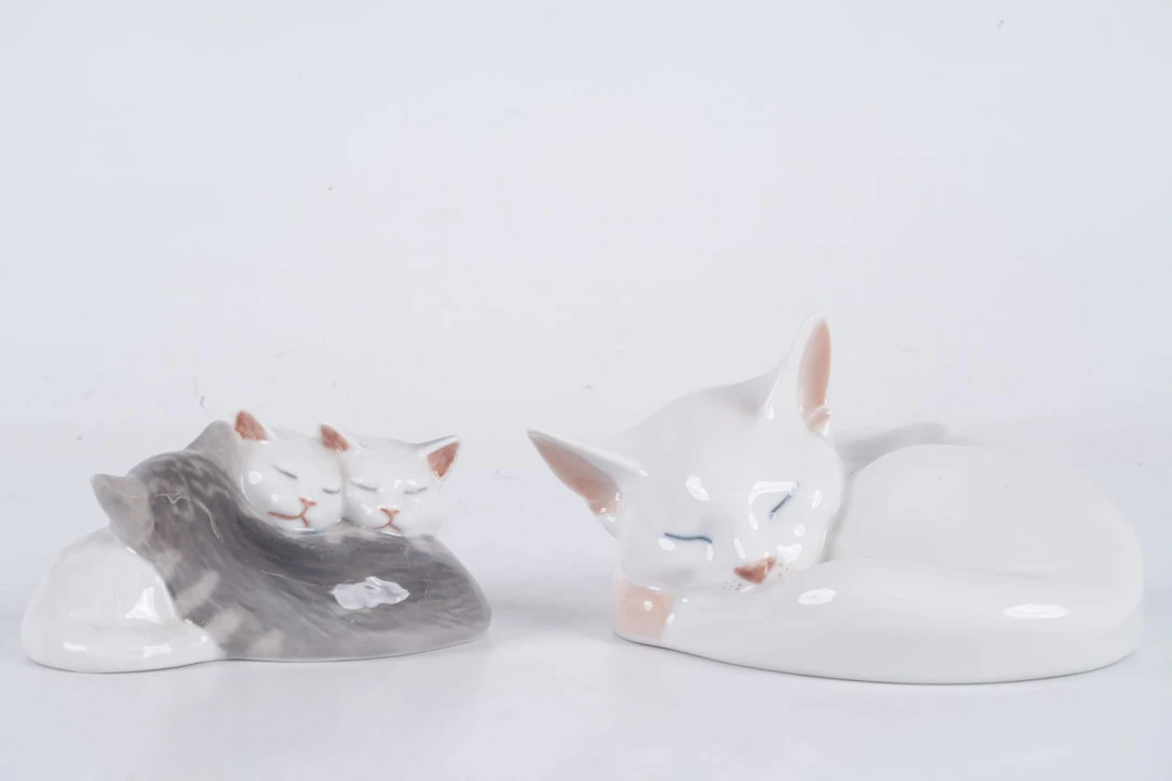 FIGURINER, katter, 2 st, Royal Copenhagen, Danmark