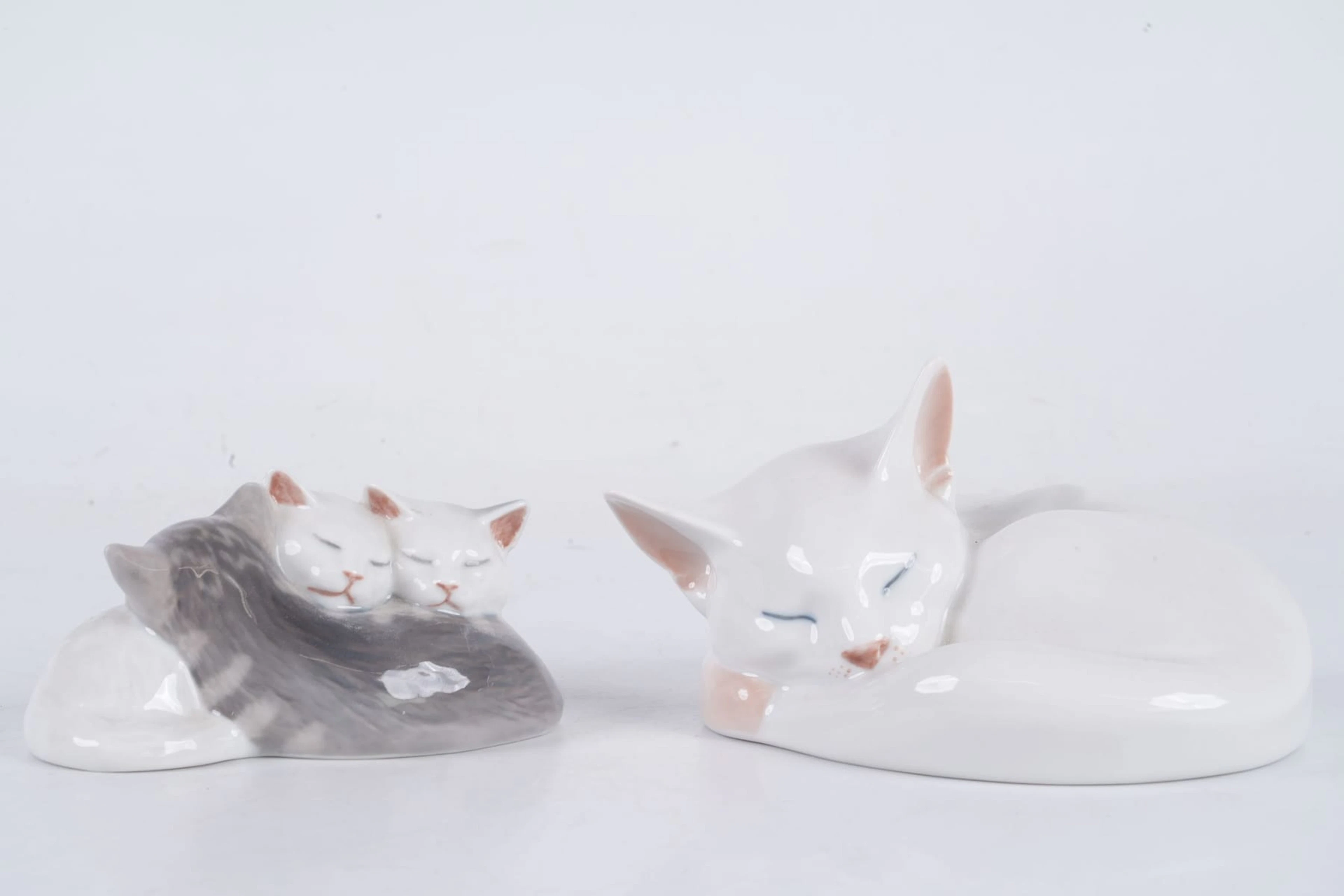 FIGURINER, katter, 2 st, Royal Copenhagen, Danmark