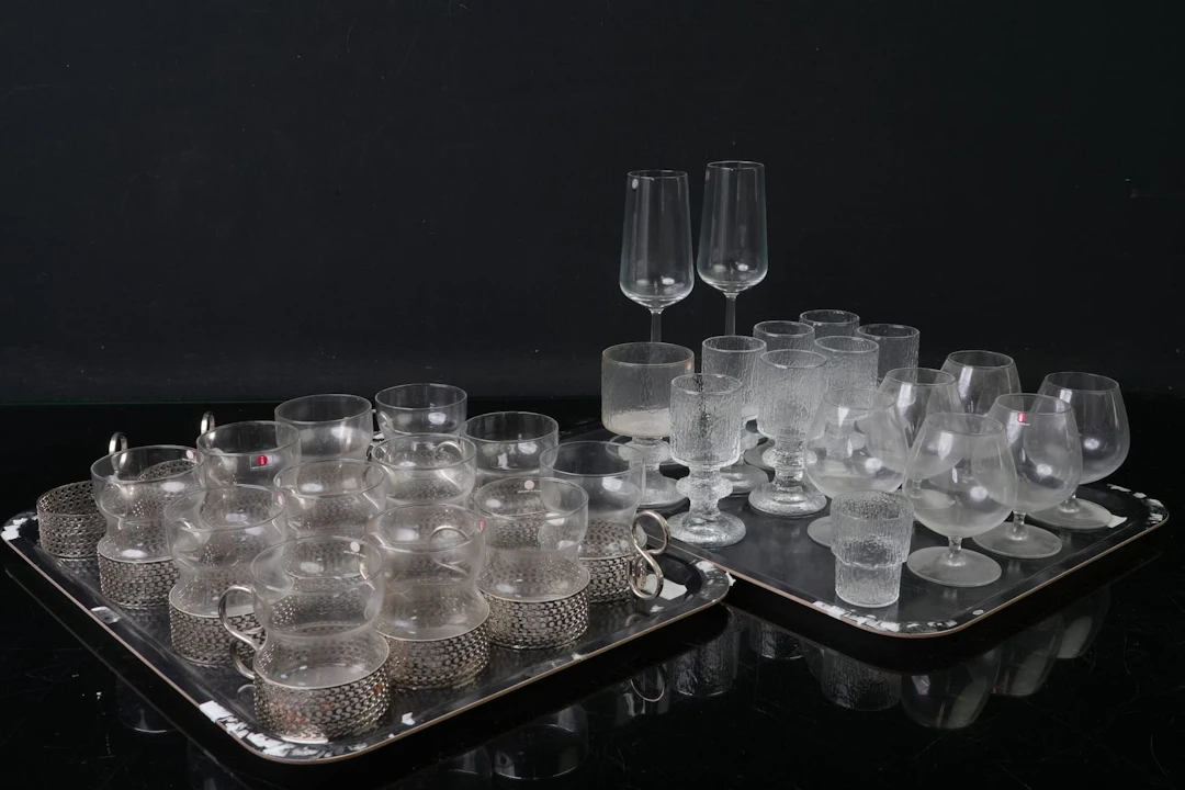 GLASSERVISDELAR, Iittala, bl.a. "Senator"