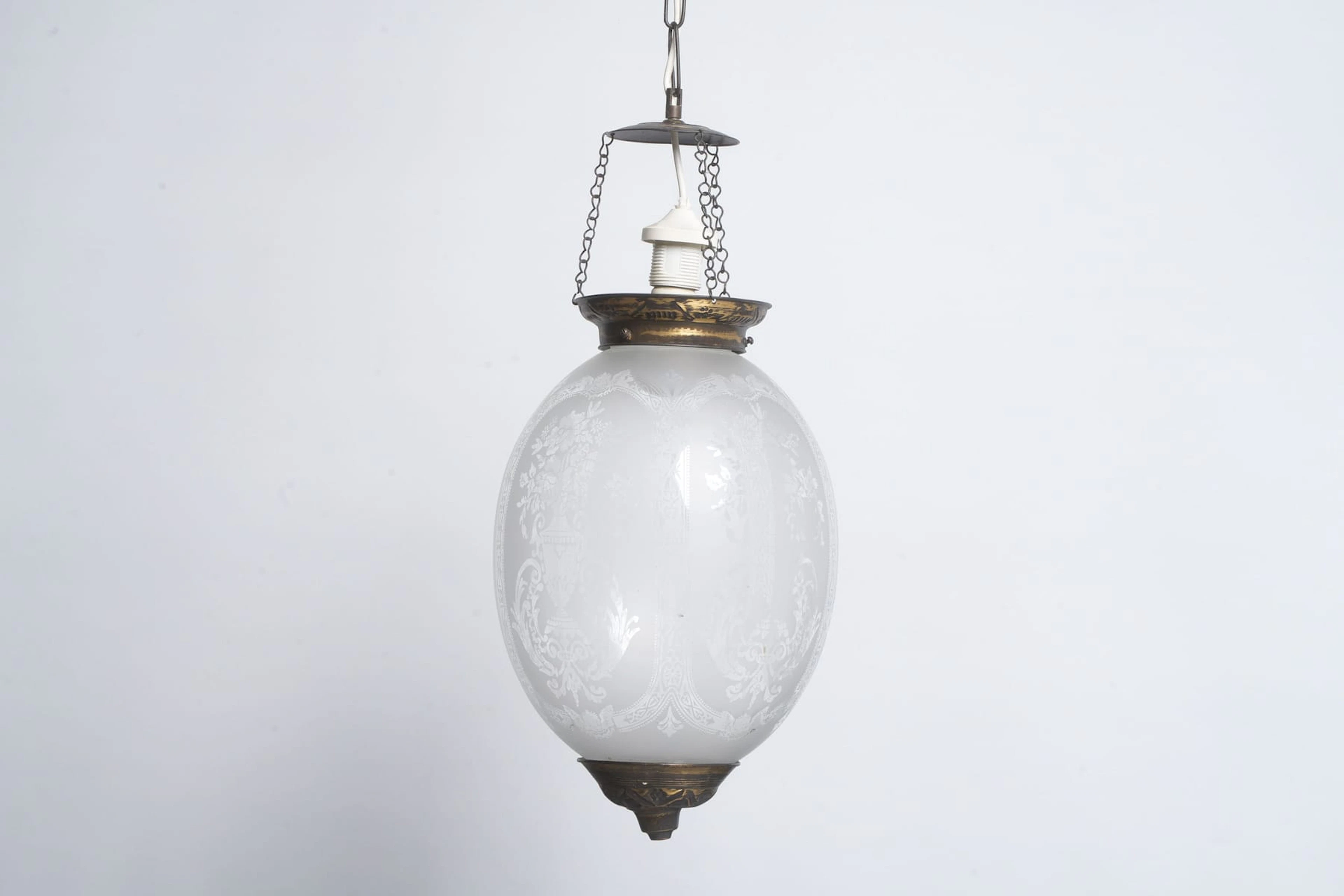 MÅNSKENSLAMPA / AMPEL, etsat glas, 1900-tal