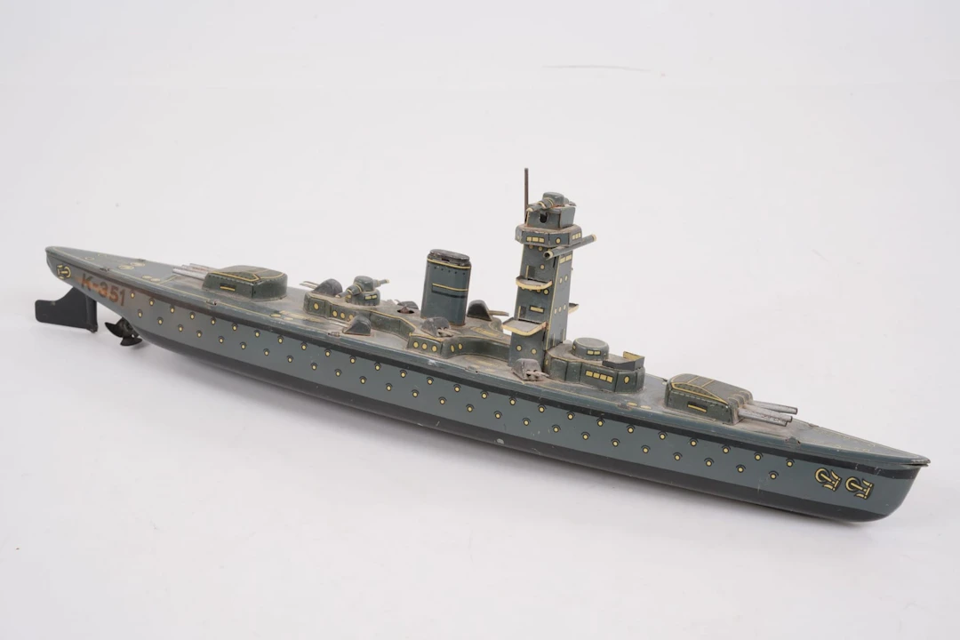 MEKANISK LEKSAK, slagskepp, litograferad plåt, CKO Kellerman, "K-351", Tyskland