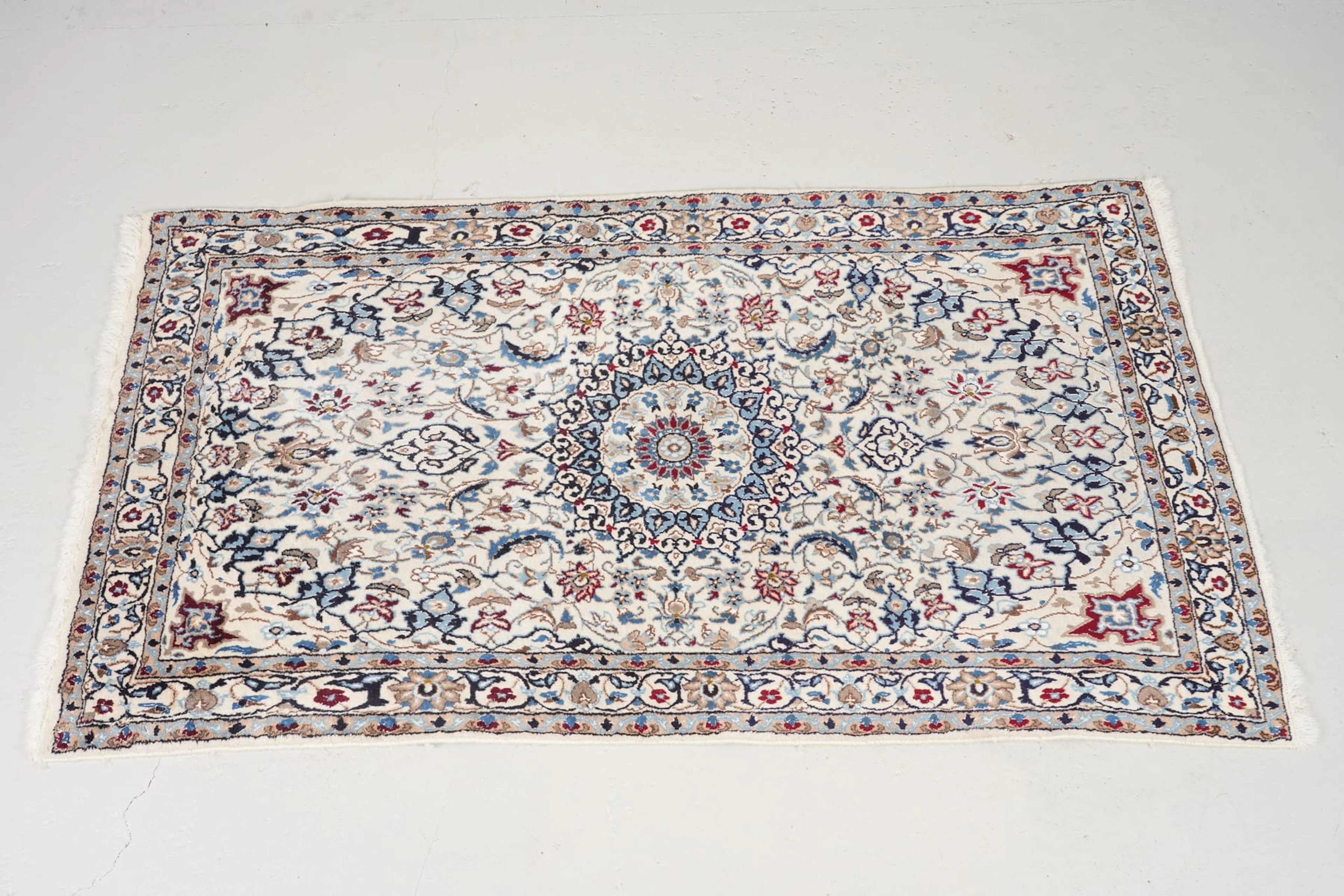 MATTA, Nain, Iran, 186x109