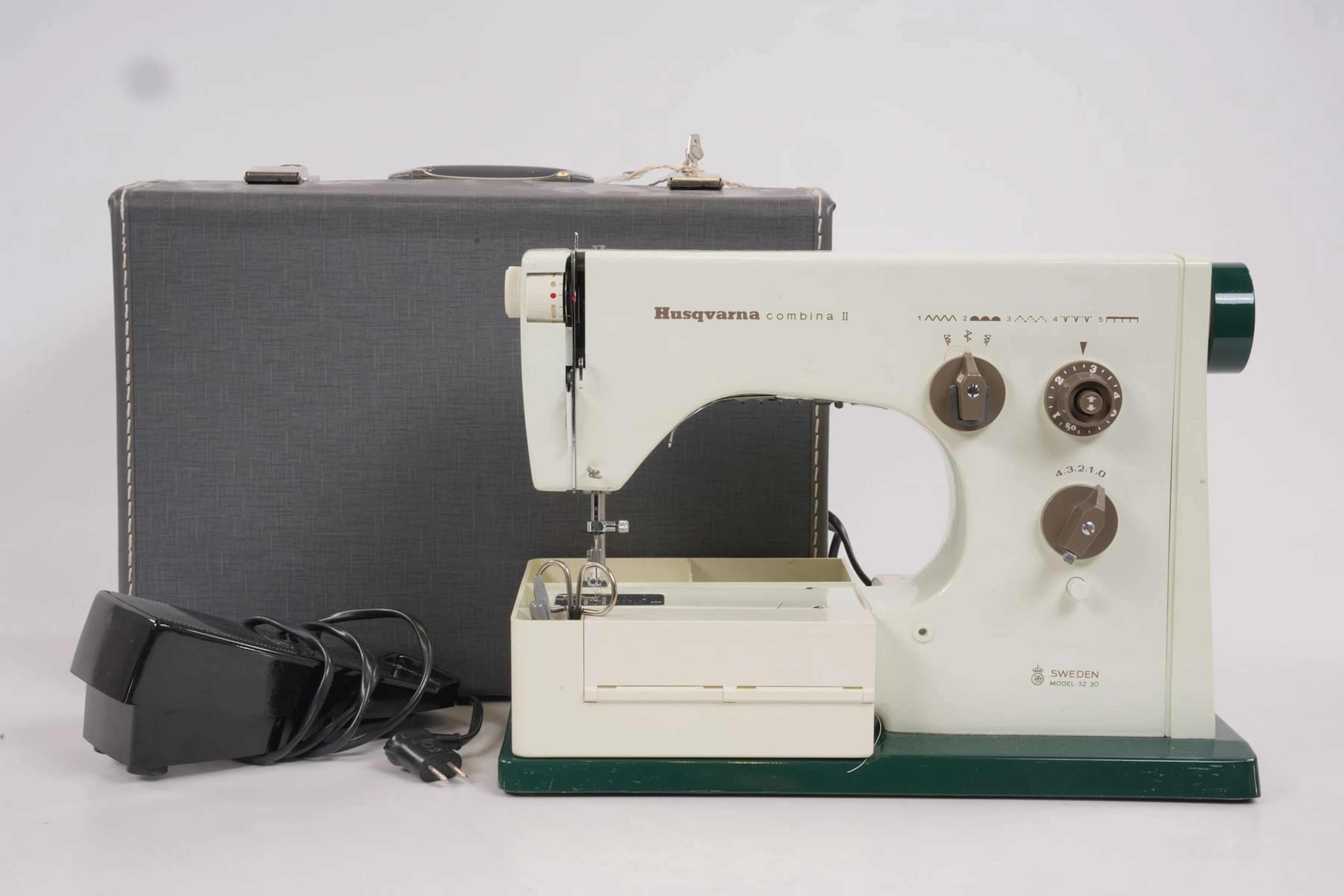 SYMASKIN, Husqvarna Combina II