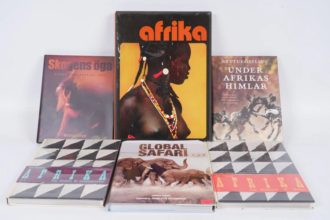 BÖCKER, 6 st, Afrika, bl.a. Under Afrikas Himlar, Skogens öga, Global Safari