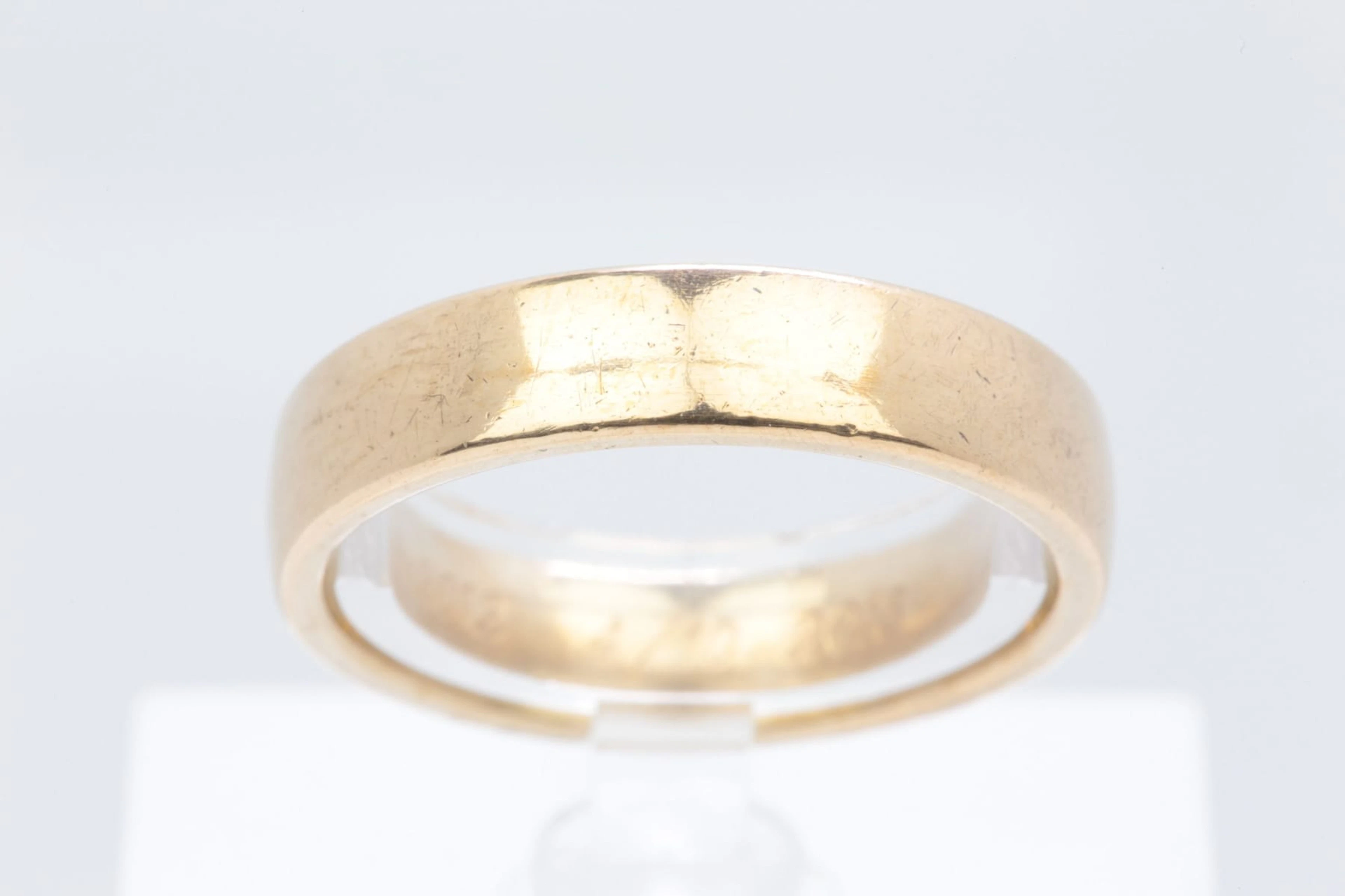 RING, slät, guld, 18 k, ca 8,40 g