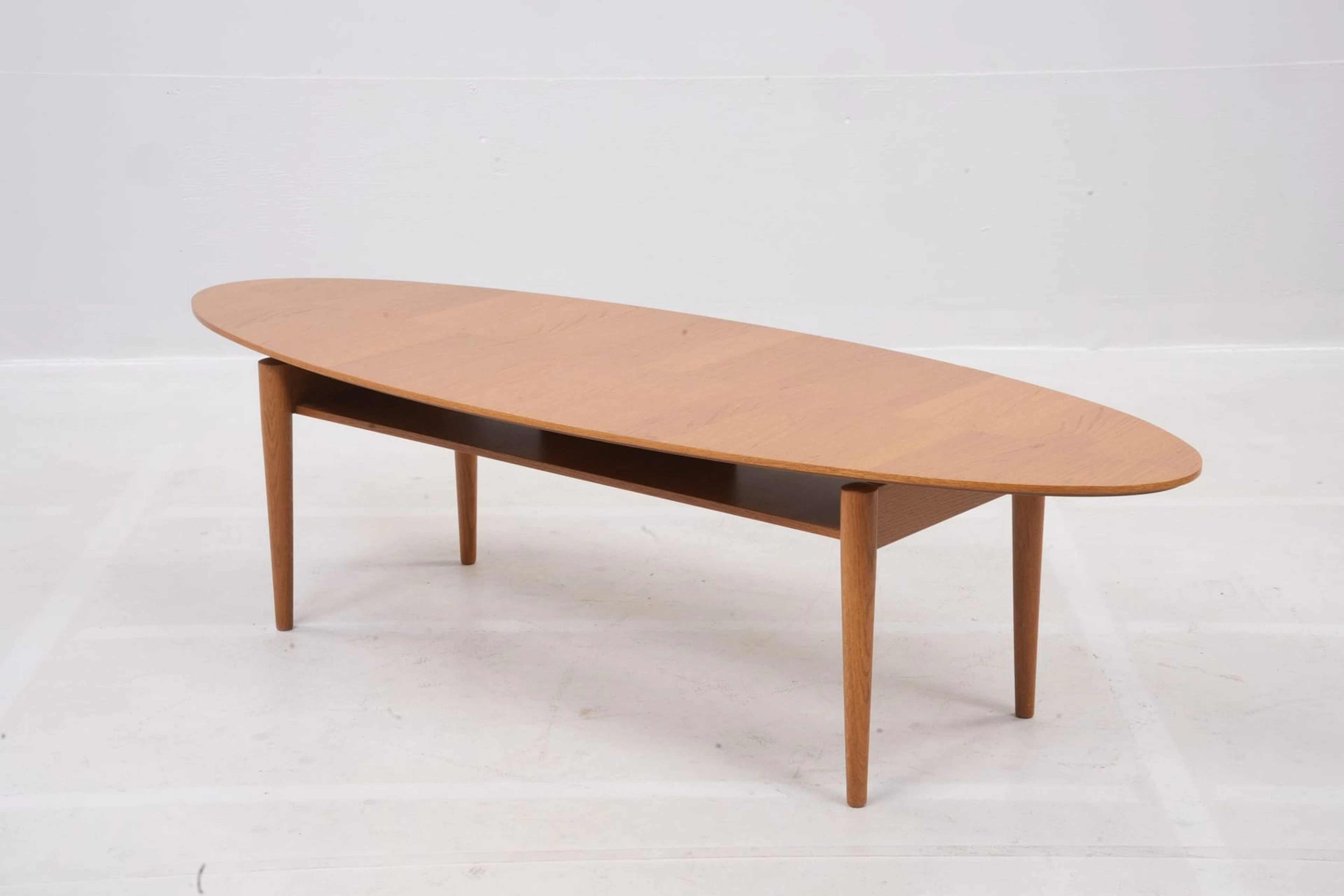 TOMAS JELINEK (1935 - 2009), soffbord, ek, "Stockholm", IKEA
