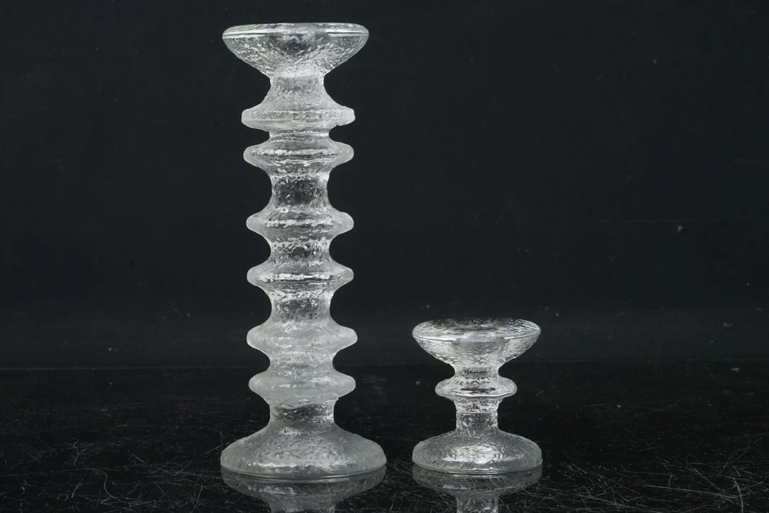 TIMO SARPANEVA (1926-2006), ljusstakar, 2 st, "Festivo", Iittala