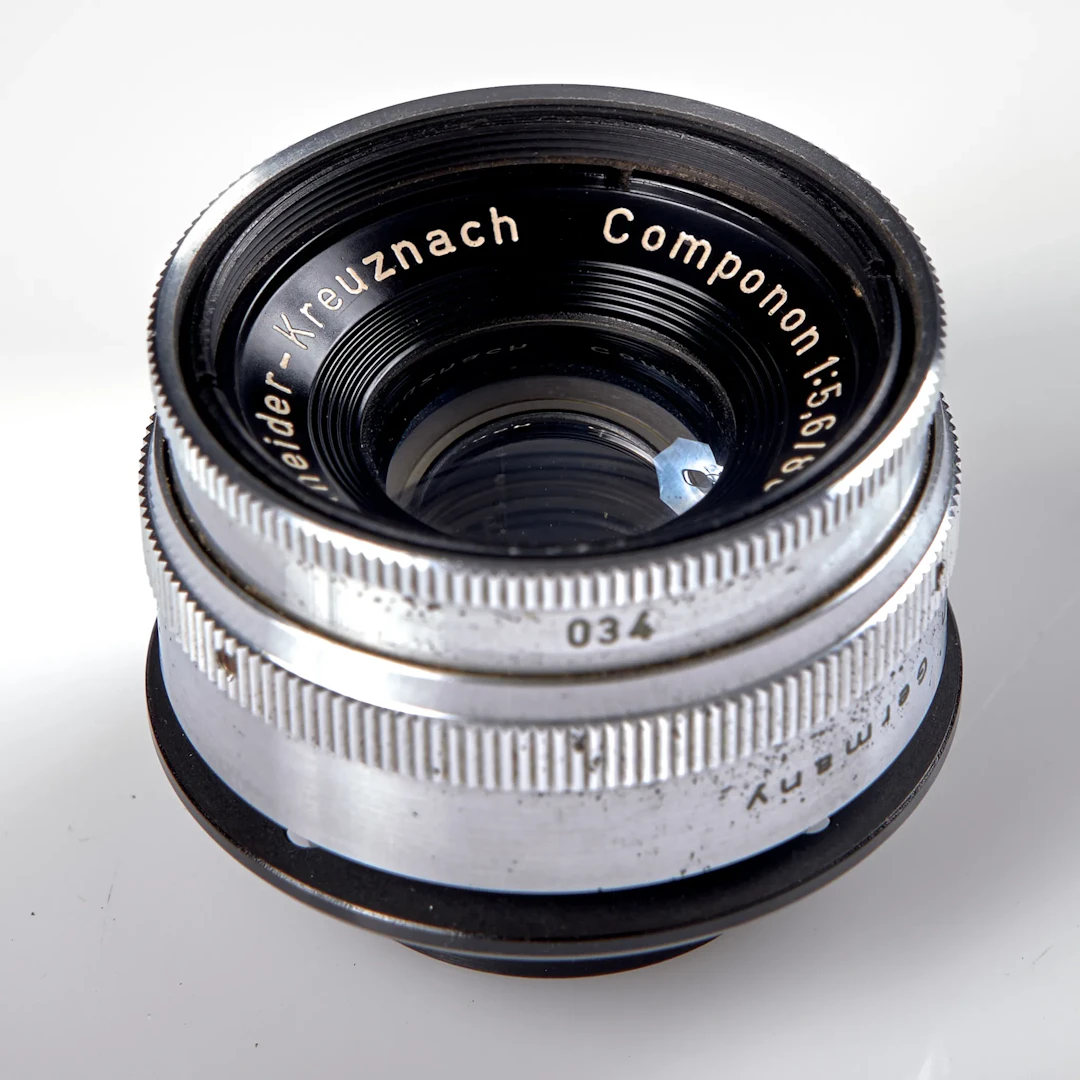 OBJEKTIV. Schneider-Kreuznach Componon 1:5,6/80 6330344. 1959.