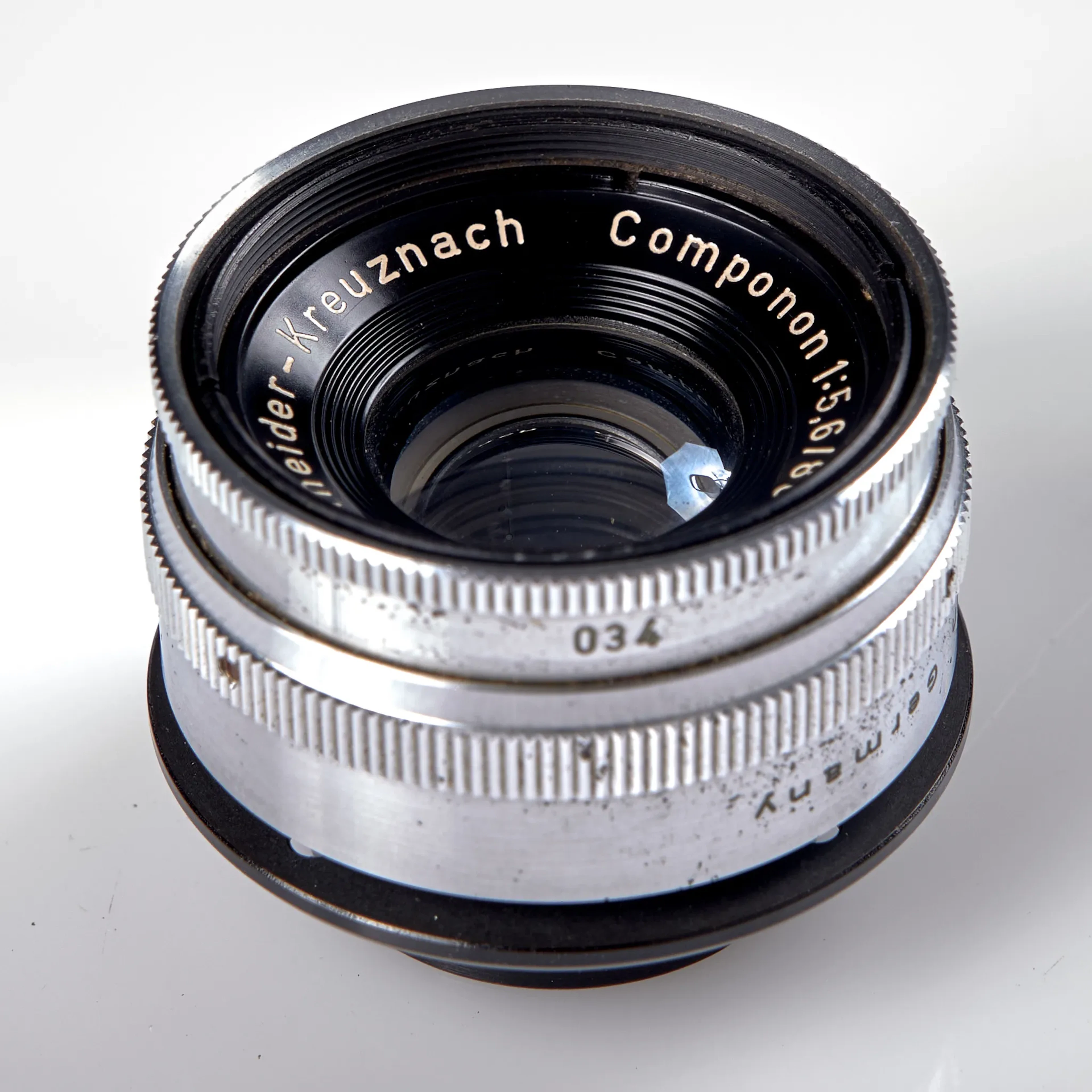 OBJEKTIV. Schneider-Kreuznach Componon 1:5,6/80 6330344. 1959.