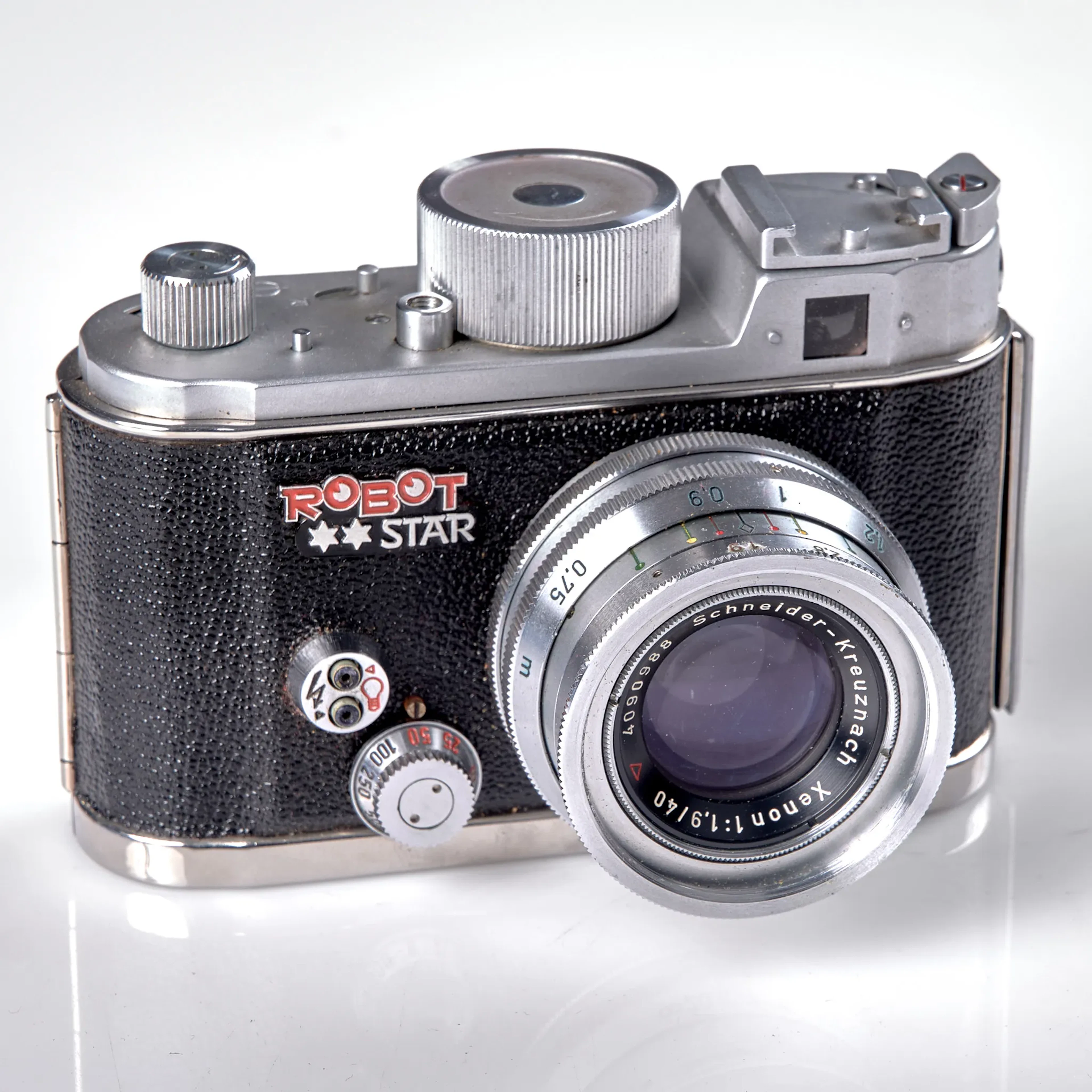 KAMERA. Robot Star. D141699. Schneider-Kreuznach Xenon 1:1,9/40 4090988.