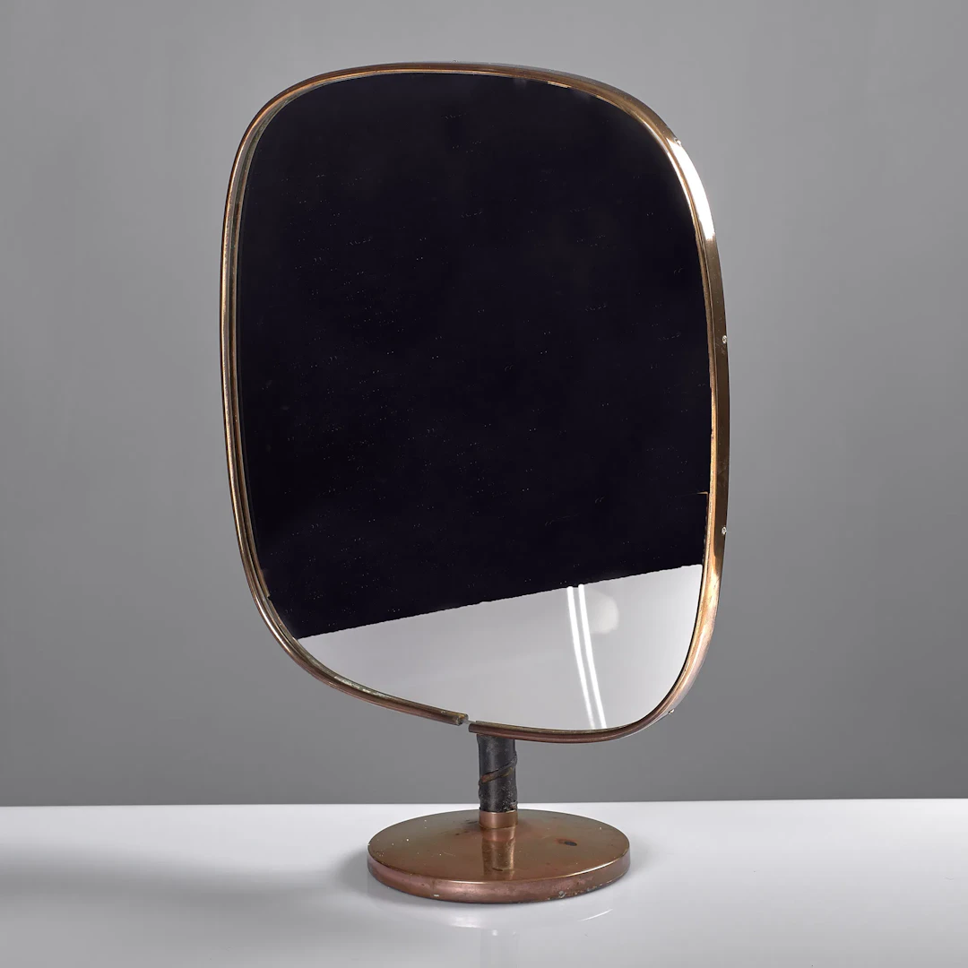 DAVID ROSÉN. Bordsspegel. 523-008 ur Futura-serien. AB Nordiska Kompaniets