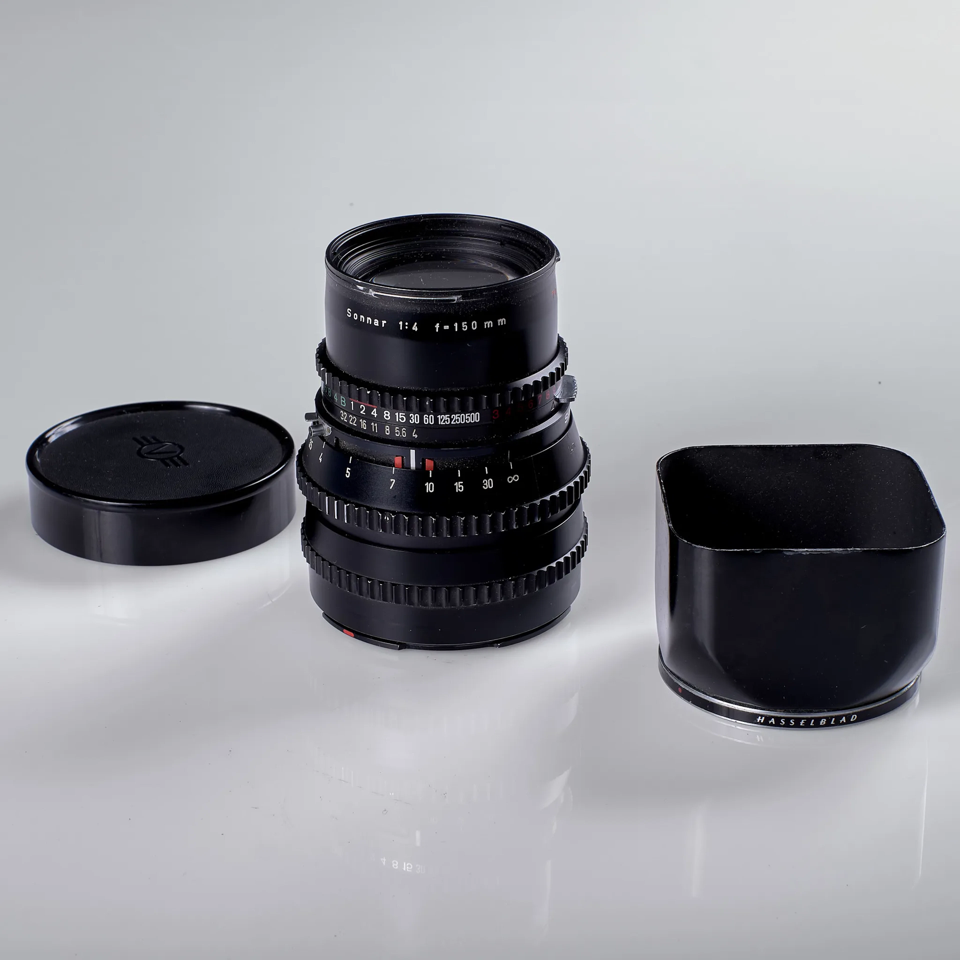 KAMERAOBJEKTIV. Carl Zeiss. Hasselblad. Sonnar. T*. 1:4/150 mm. Serienummer